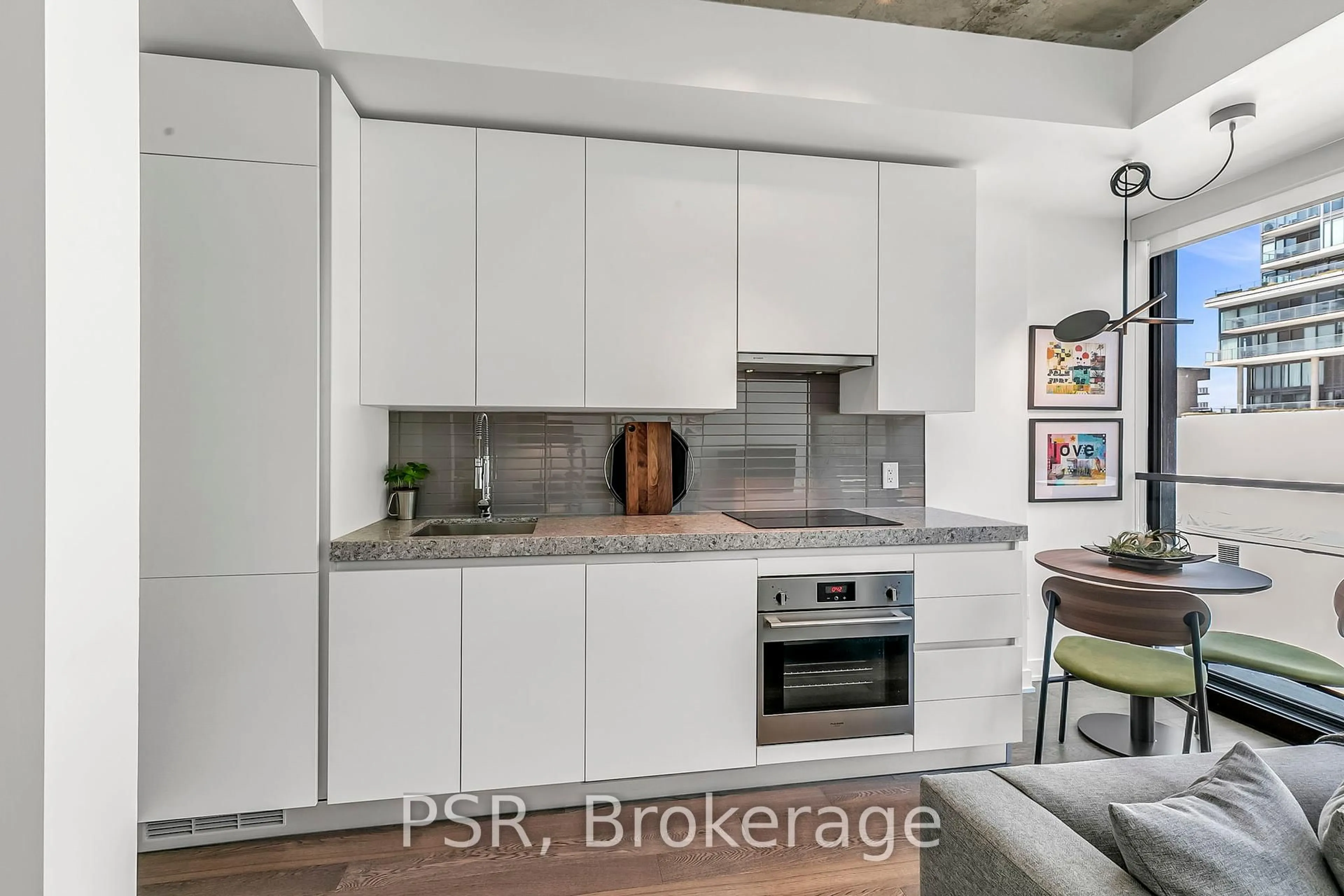 Open concept kitchen, unknown for 629 King St #620, Toronto Ontario M5V 1M5