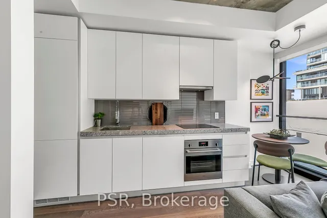 Additional property image - 629 King St Unit 620