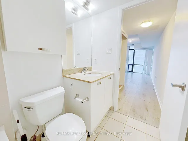 Additional property image - 37 Grosvenor St Unit 1009