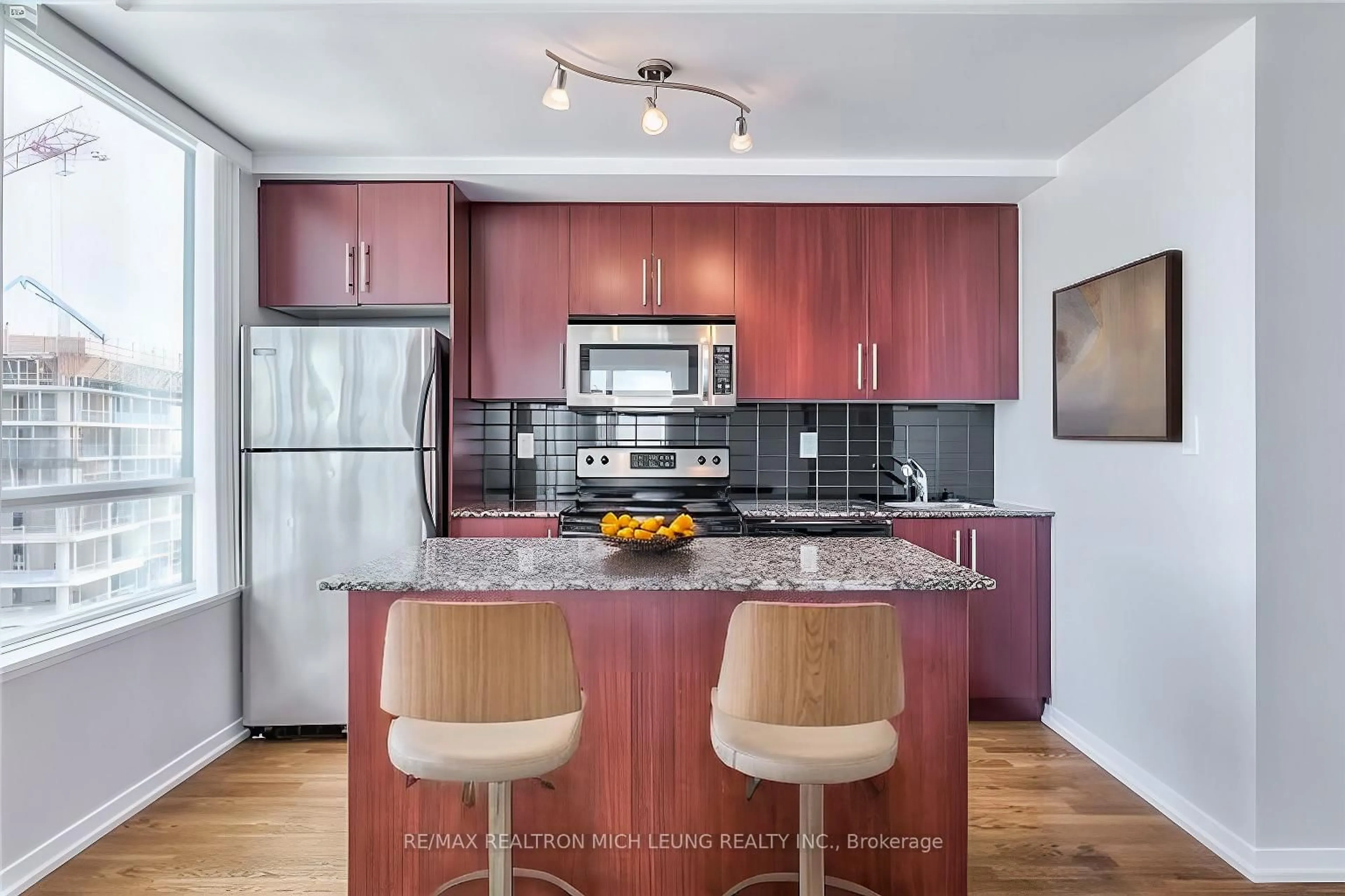 Unknown for 55 Bremner Blvd #1704, Toronto Ontario M5J 0A6