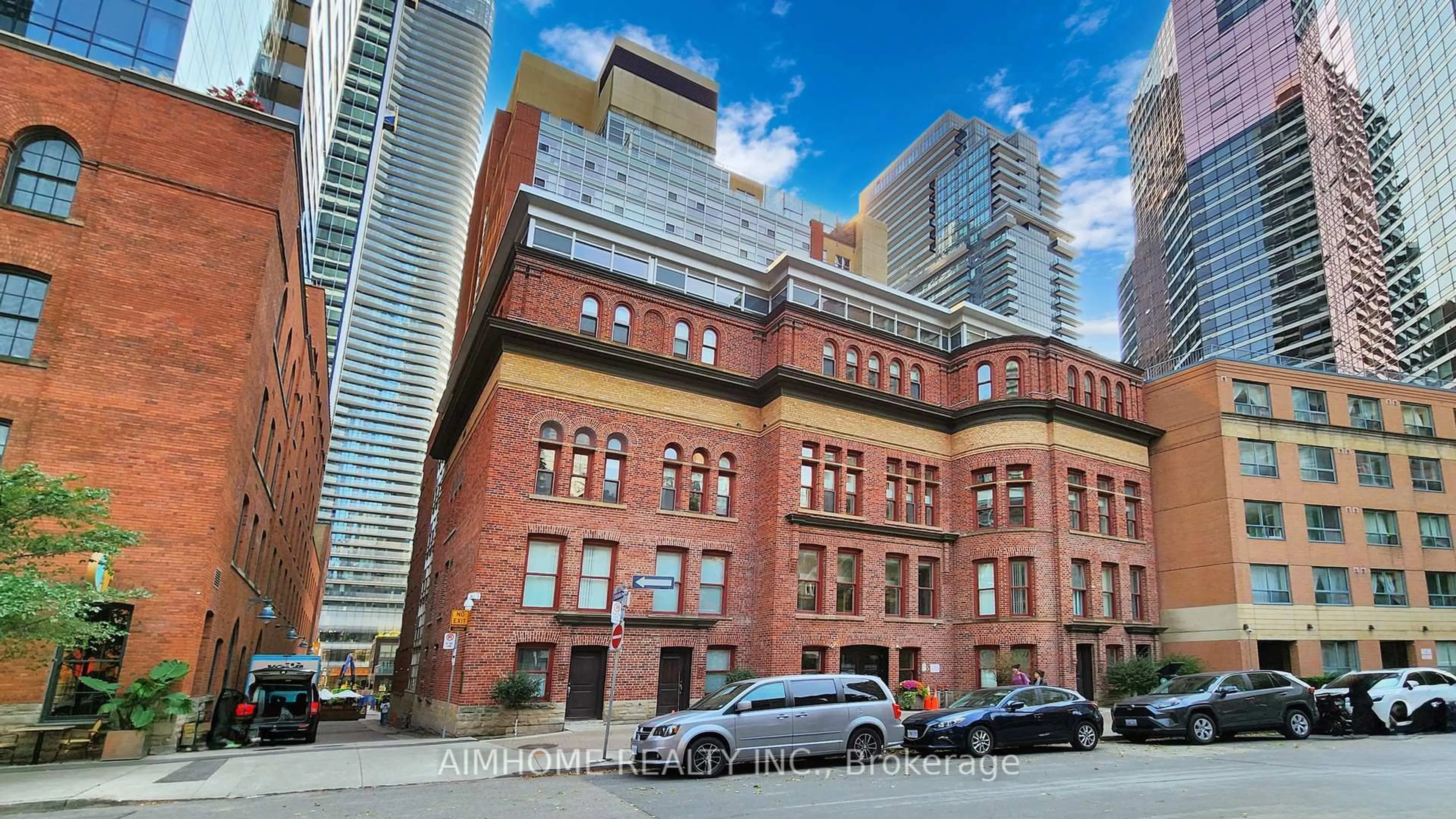 Unknown for 11 St. Joseph St #306, Toronto Ontario M4Y 3G4