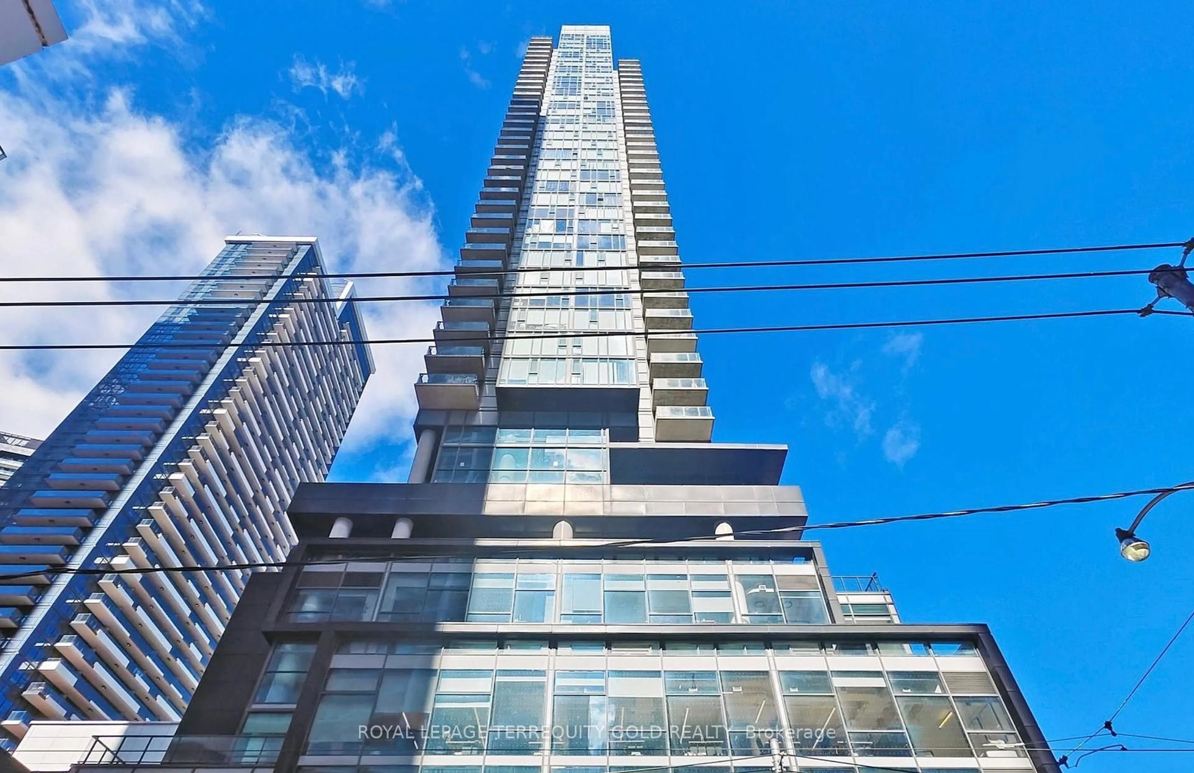 Unknown for 290 Adelaide St #1706, Toronto Ontario M5V 0P3
