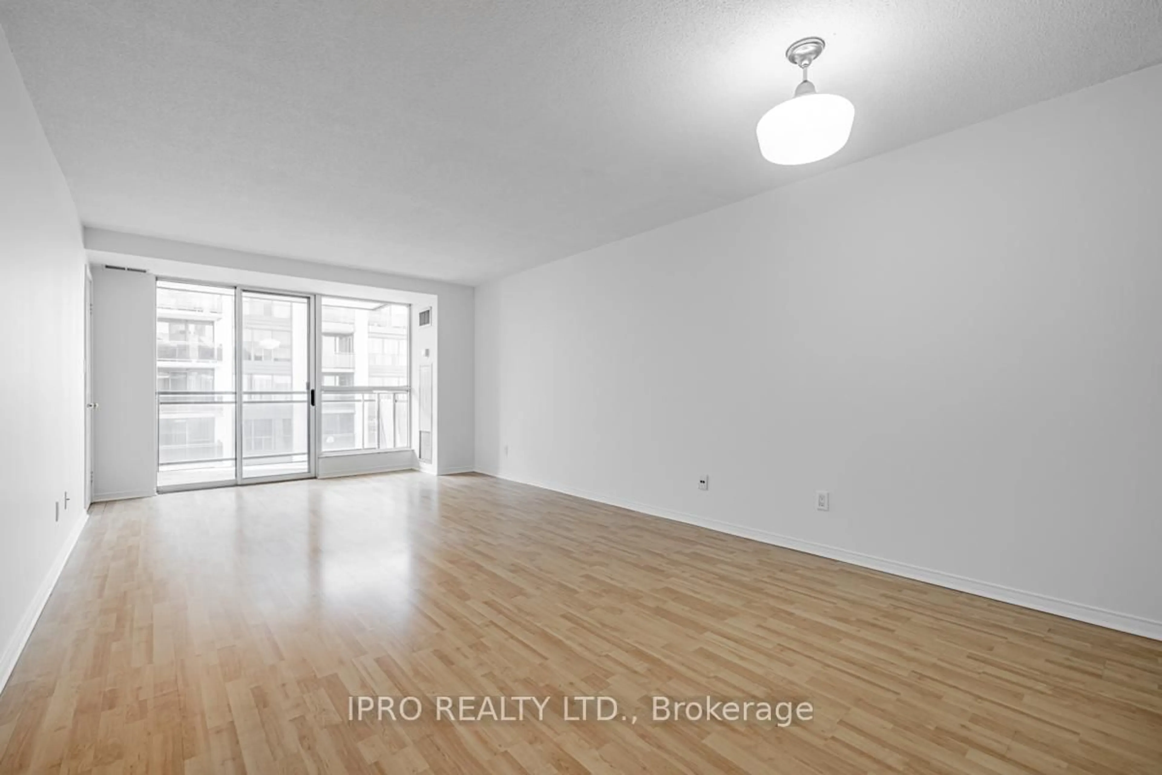 A pic of a room for 28 Hollywood Ave #PH09, Toronto Ontario M2N 6S4