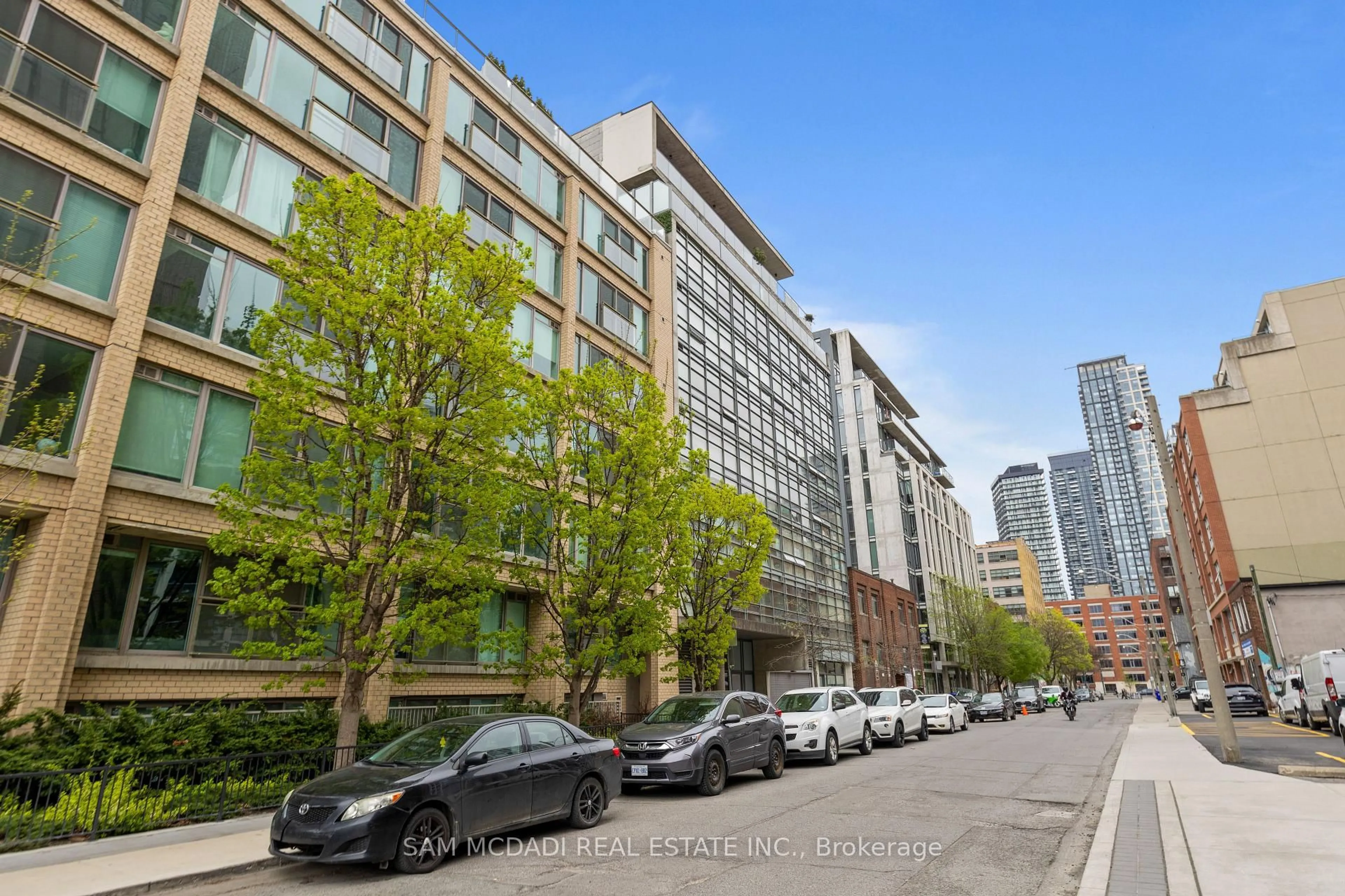 Unknown for 42 Camden St #204, Toronto Ontario M5V 1V1