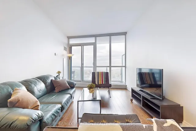 Additional property image - 530 St Clair Ave Unit 1701