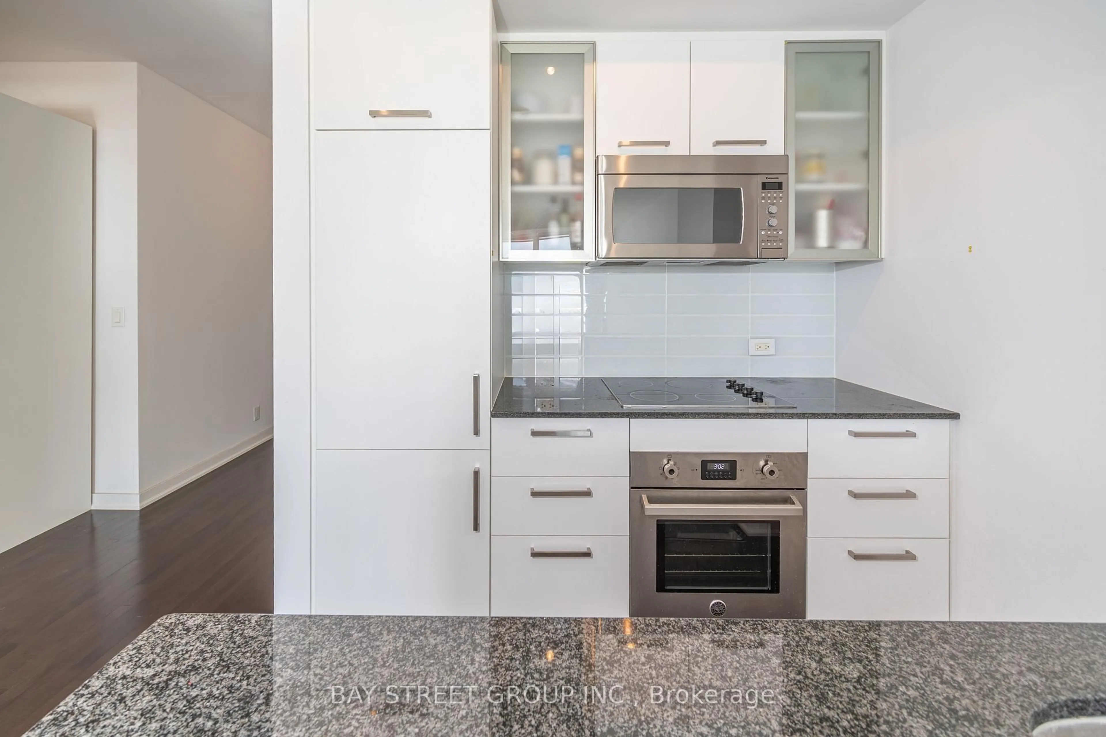 Standard kitchen, unknown for 12 York St #5003, Toronto Ontario M5J 0A9