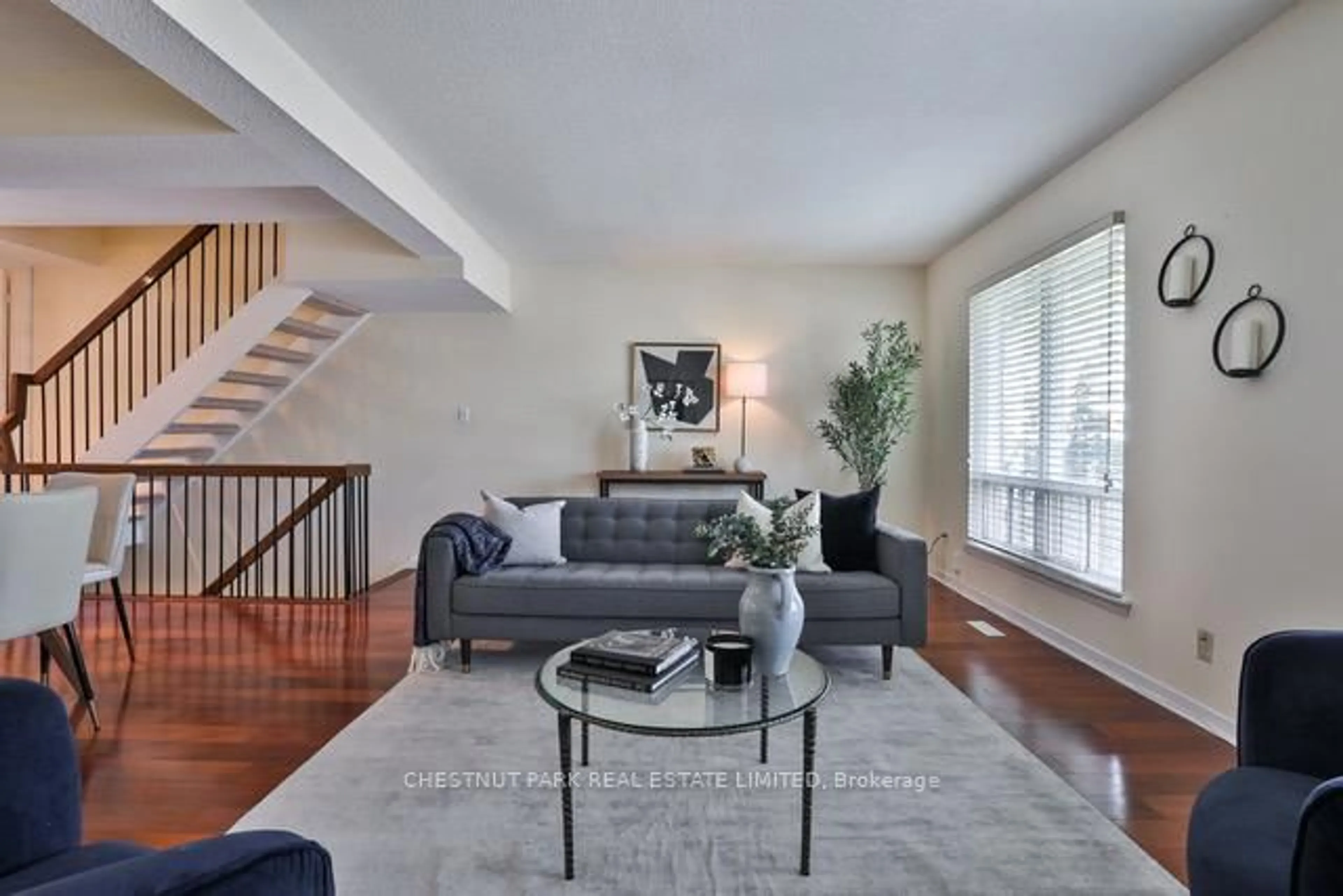 Living room with furniture, unknown for 84 Flaming Roseway N/A, Toronto Ontario M5N 5W8