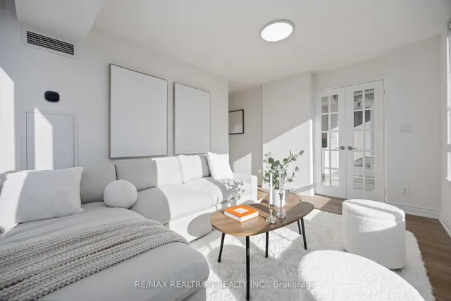 Additional property image - 3 Rean Dr Unit 1101