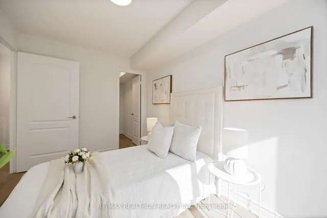 Additional property image - 3 Rean Dr Unit 1101