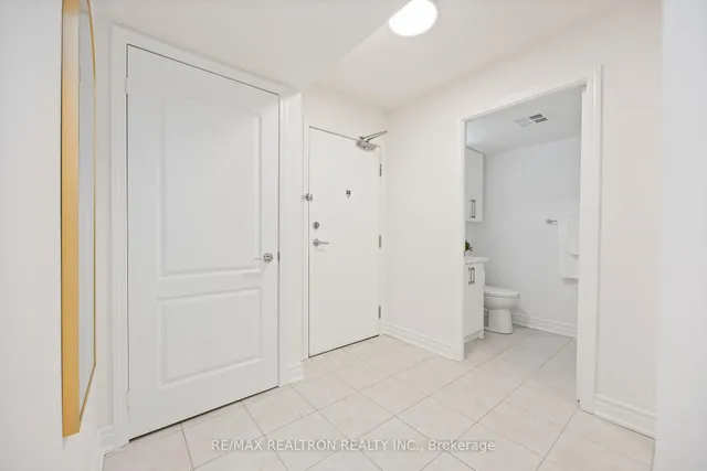 Additional property image - 3 Rean Dr Unit 1101