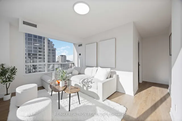 Additional property image - 3 Rean Dr Unit 1101