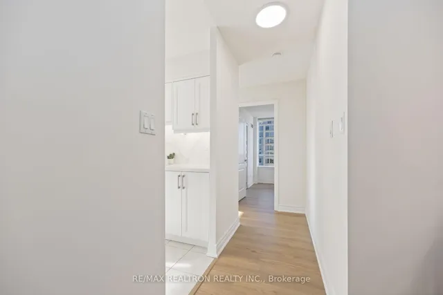 Additional property image - 3 Rean Dr Unit 1101