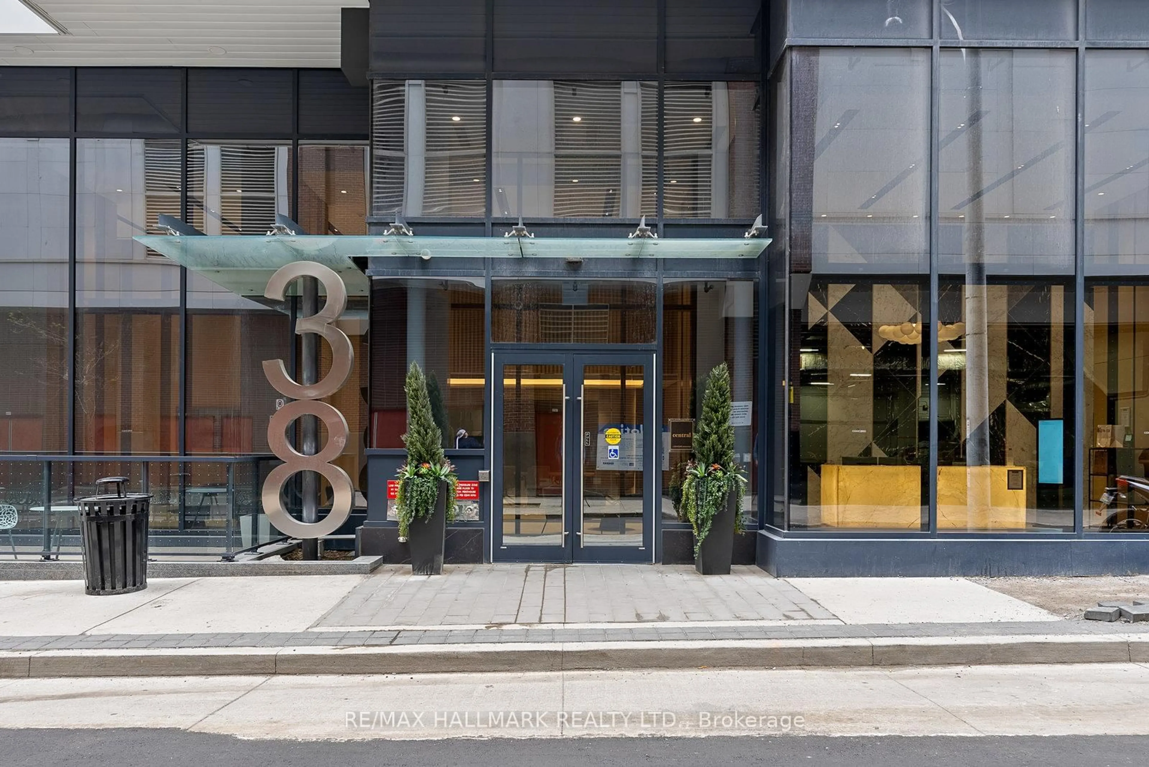 Unknown for 38 Widmer St #4308, Toronto Ontario M5V 2E9