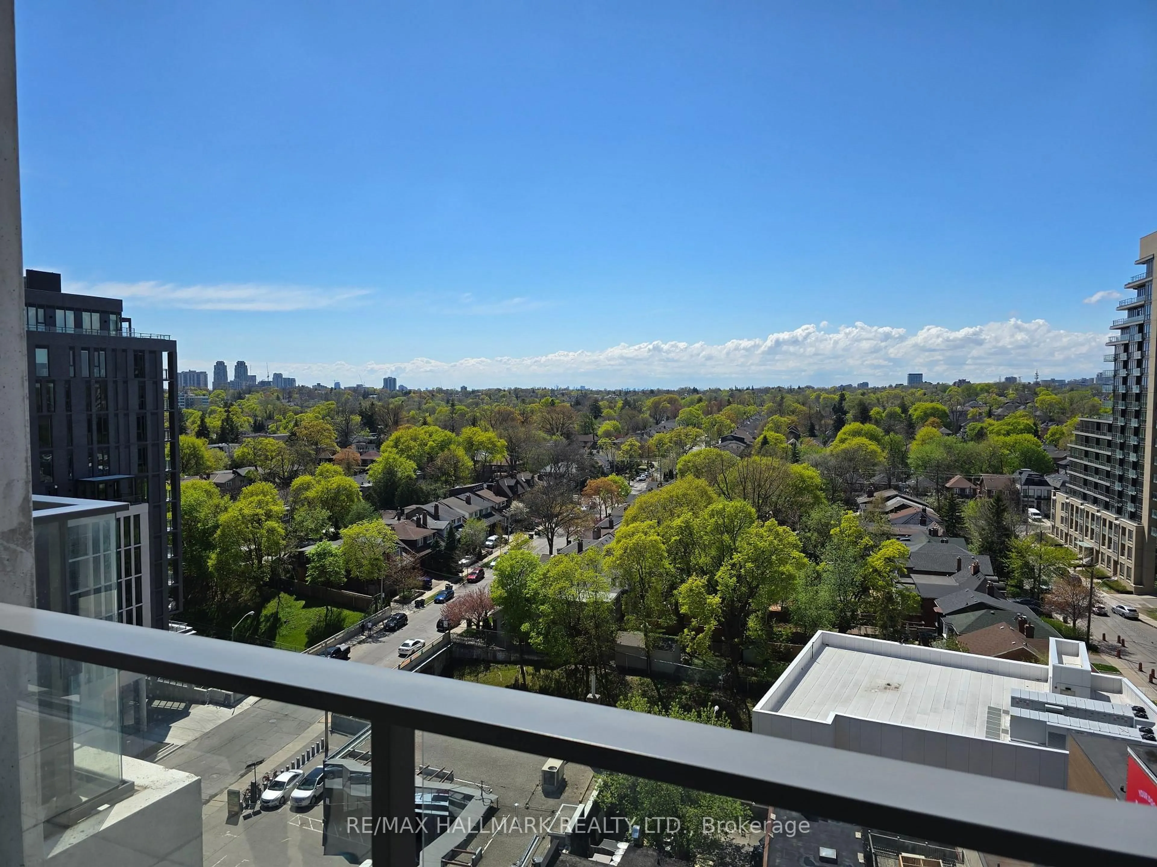 Balcony in the apartment, city buildings view from balcony for 8 Hillsdale Ave #1221, Toronto Ontario M4S 0B2