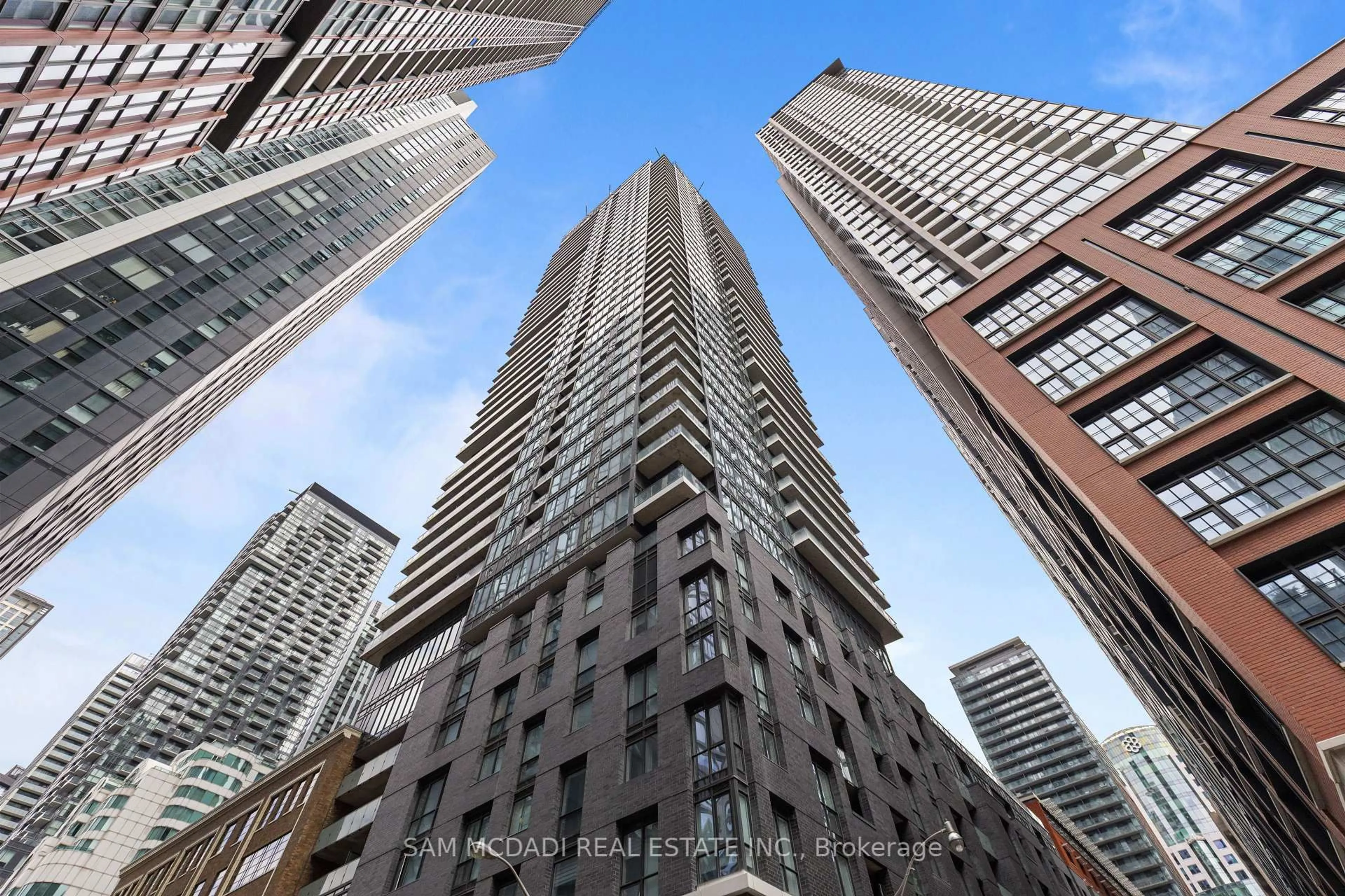 Unknown for 115 Blue Jays Way #310, Toronto Ontario M5V 0N4