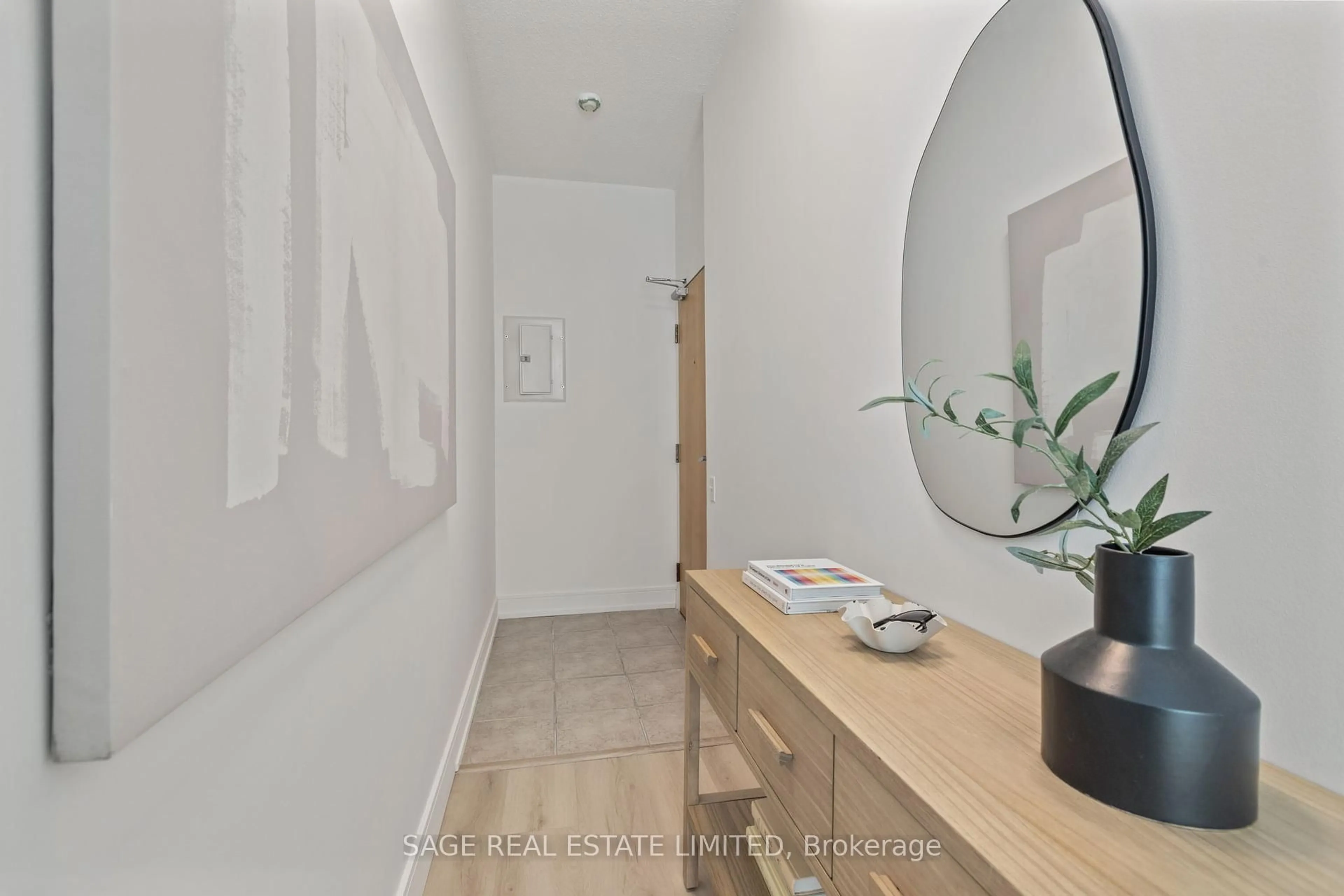 Unknown for 50 Camden St #501, Toronto Ontario M5V 3N1