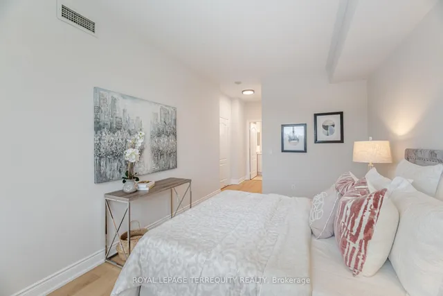 Additional property image - 1101 Leslie St Unit 305