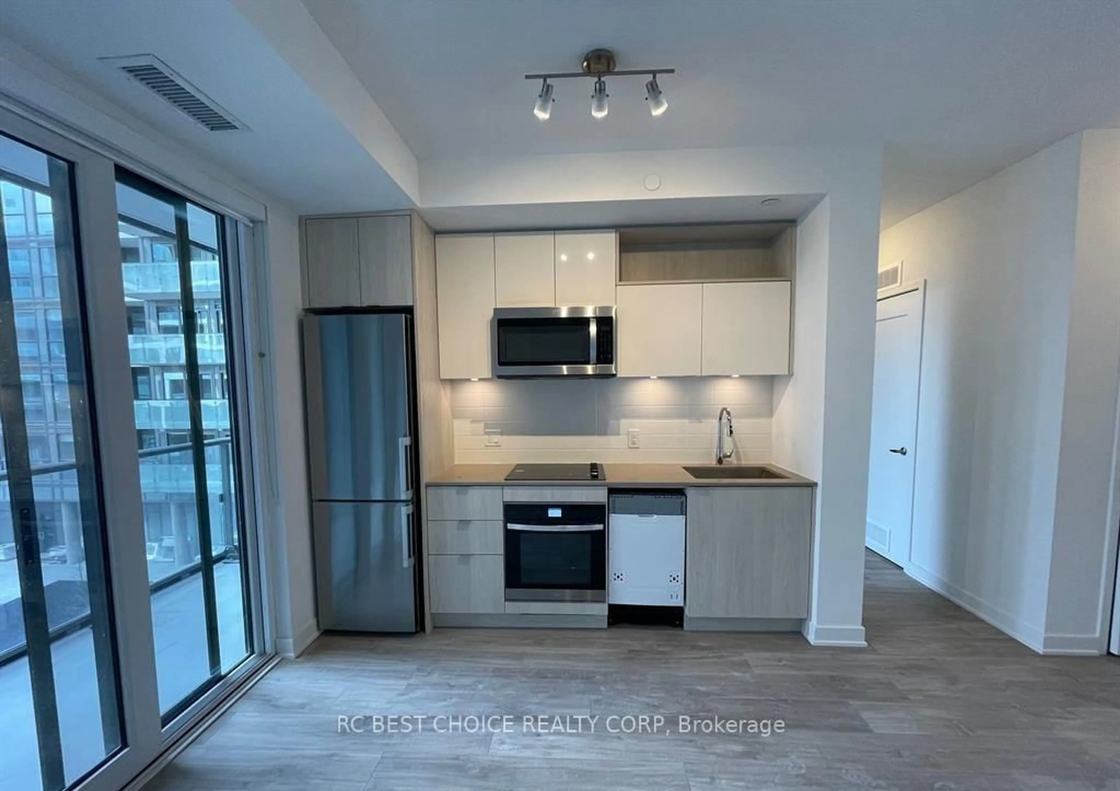Unknown for 135 Lower Sherbourne St #1436, Toronto Ontario M5A 1Y4