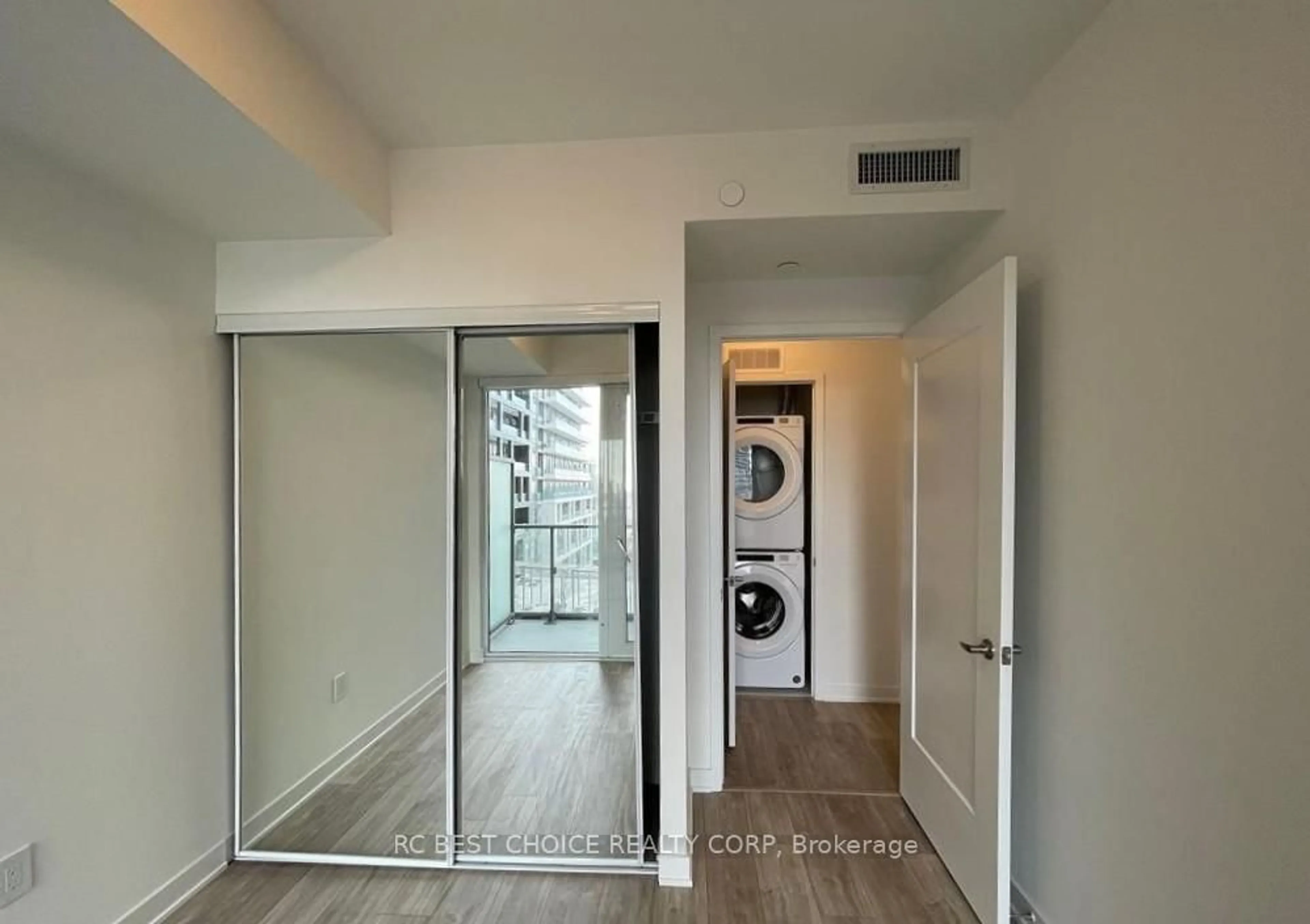 Unknown for 135 Lower Sherbourne St #1436, Toronto Ontario M5A 1Y4
