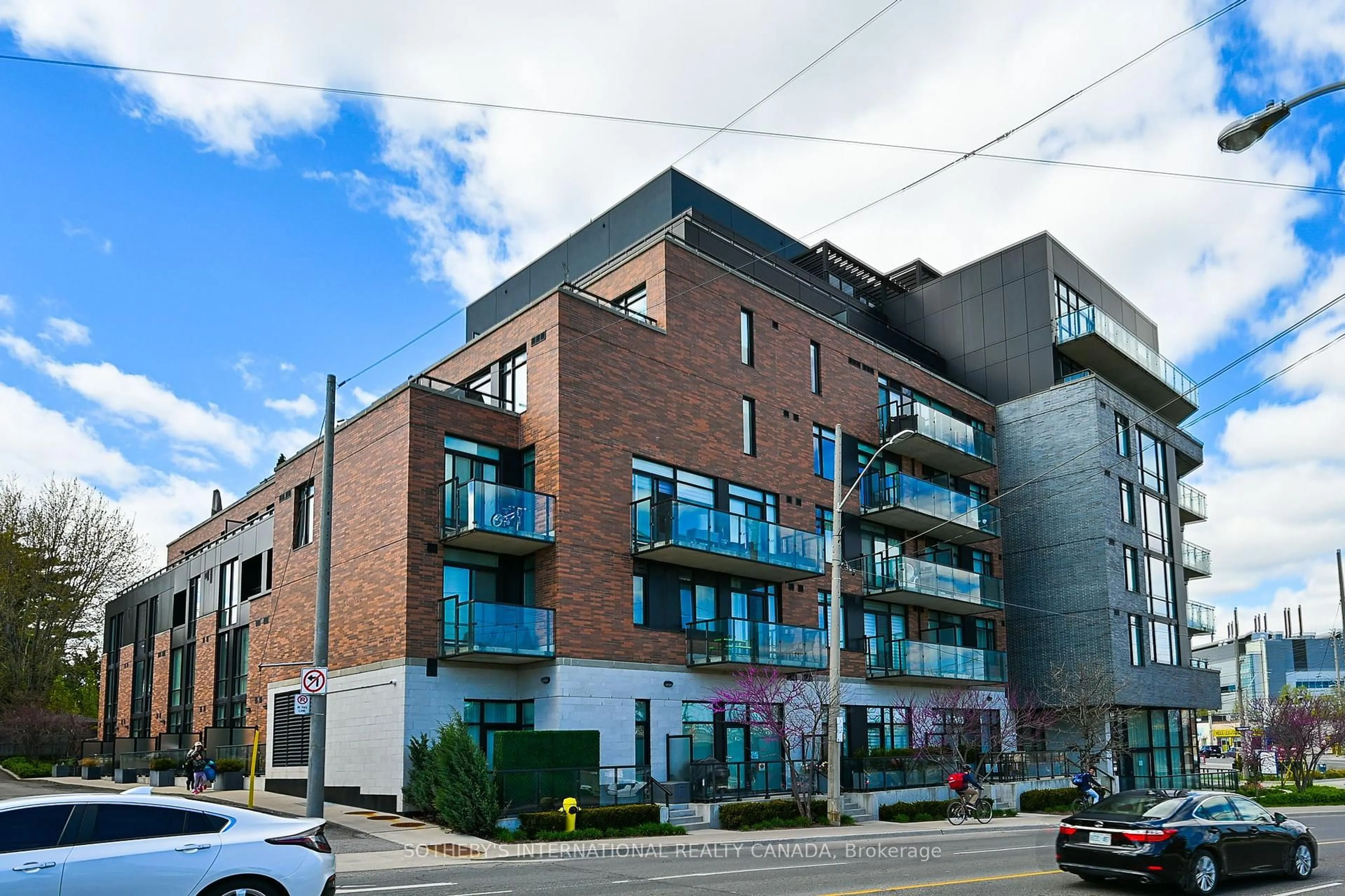 Unknown for 25 Malcolm Rd #312, Toronto Ontario M4G 1X7