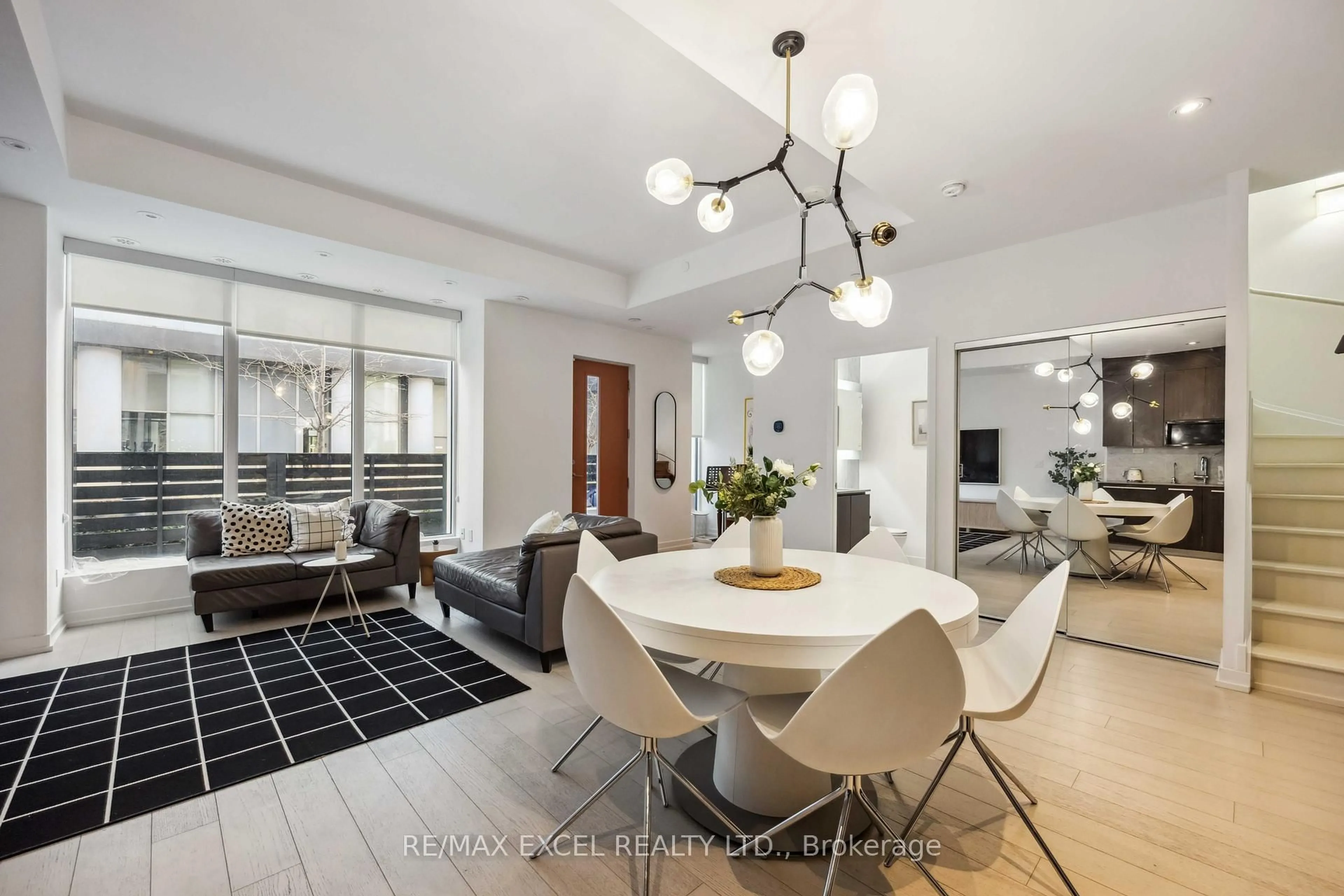 Dining room, unknown for 113 Mcmahon Dr #TH10, Toronto Ontario M2K 0E5