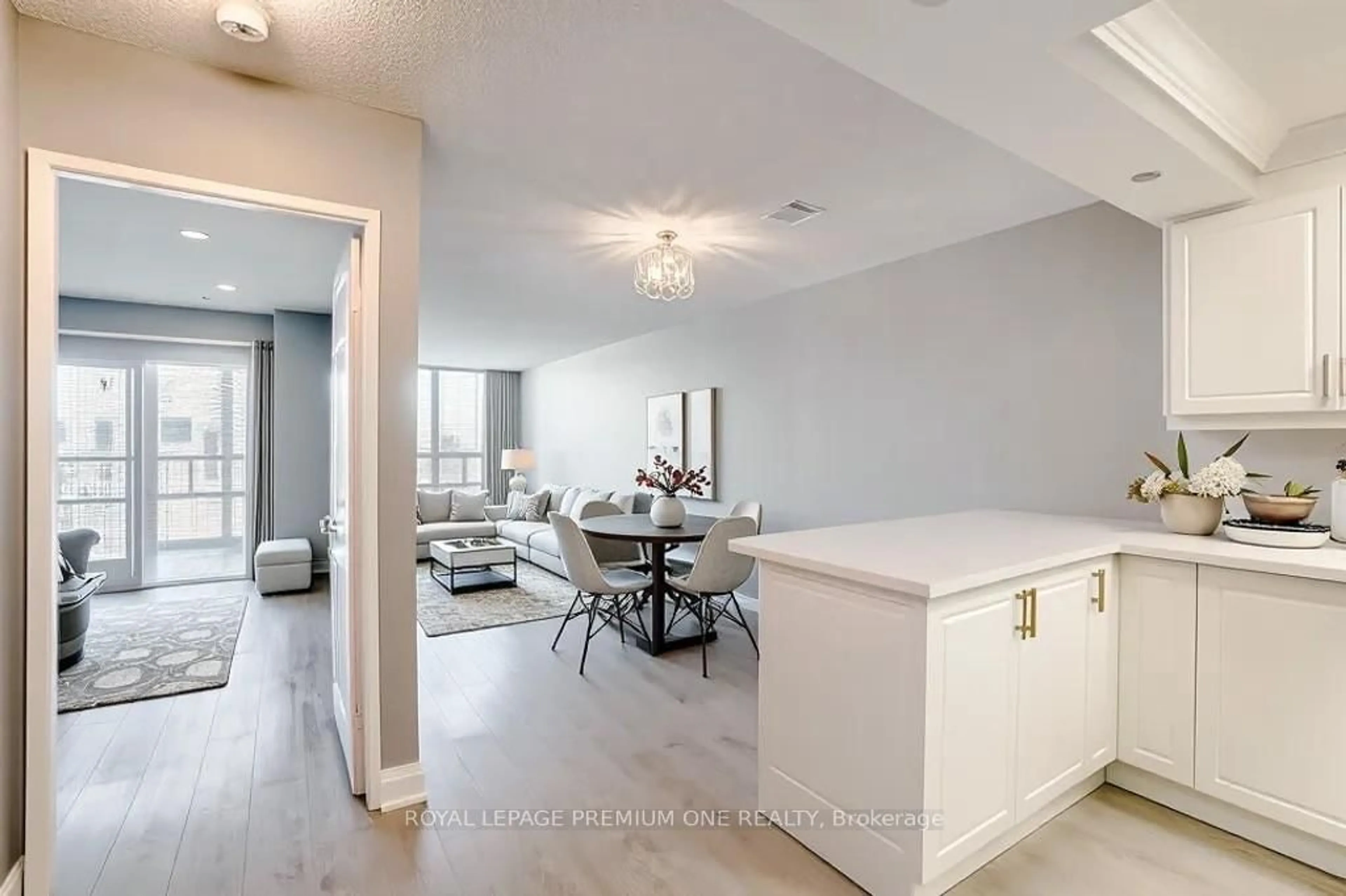 Open concept kitchen, unknown for 195 Wynford Dr #1008, Toronto Ontario M3C 3P3