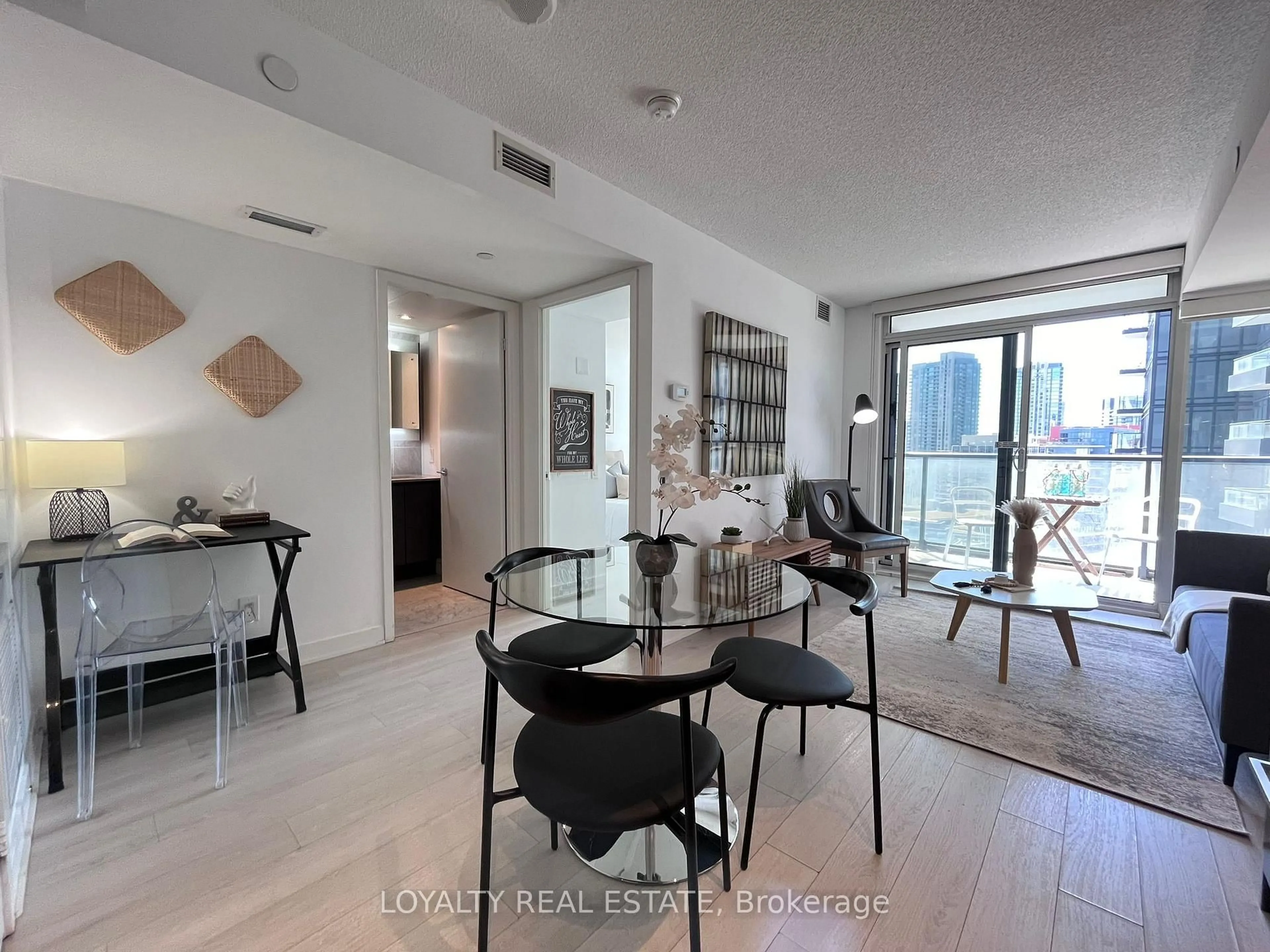 Unknown for 70 Queens Wharf Rd #1803, Toronto Ontario M5V 0J2