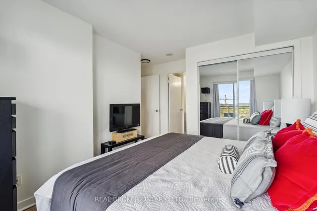 Additional property image - 100 Western Battery Rd Unit 2209