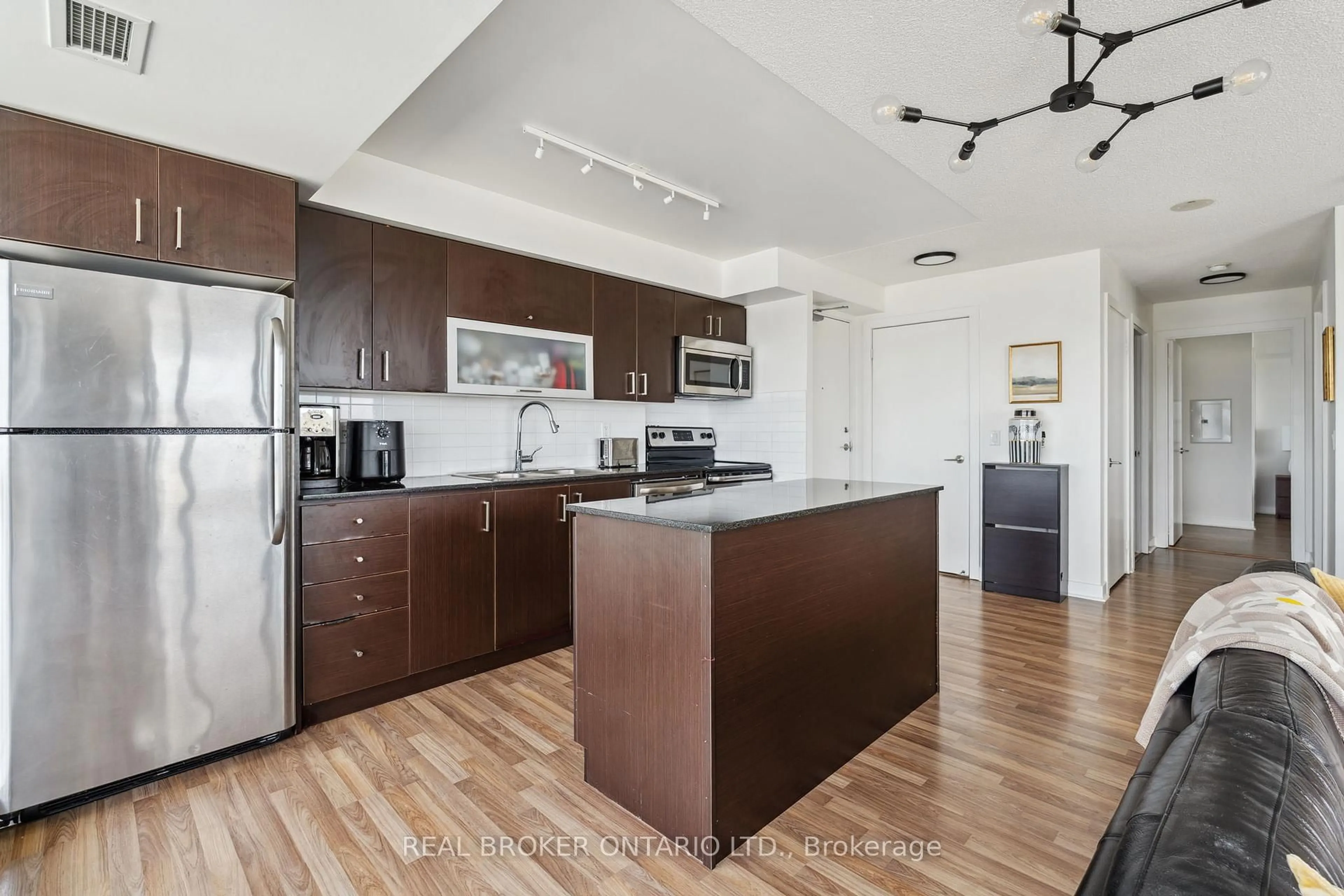 Open concept kitchen, unknown for 100 Western Battery Rd #2209, Toronto Ontario M6K 3S2