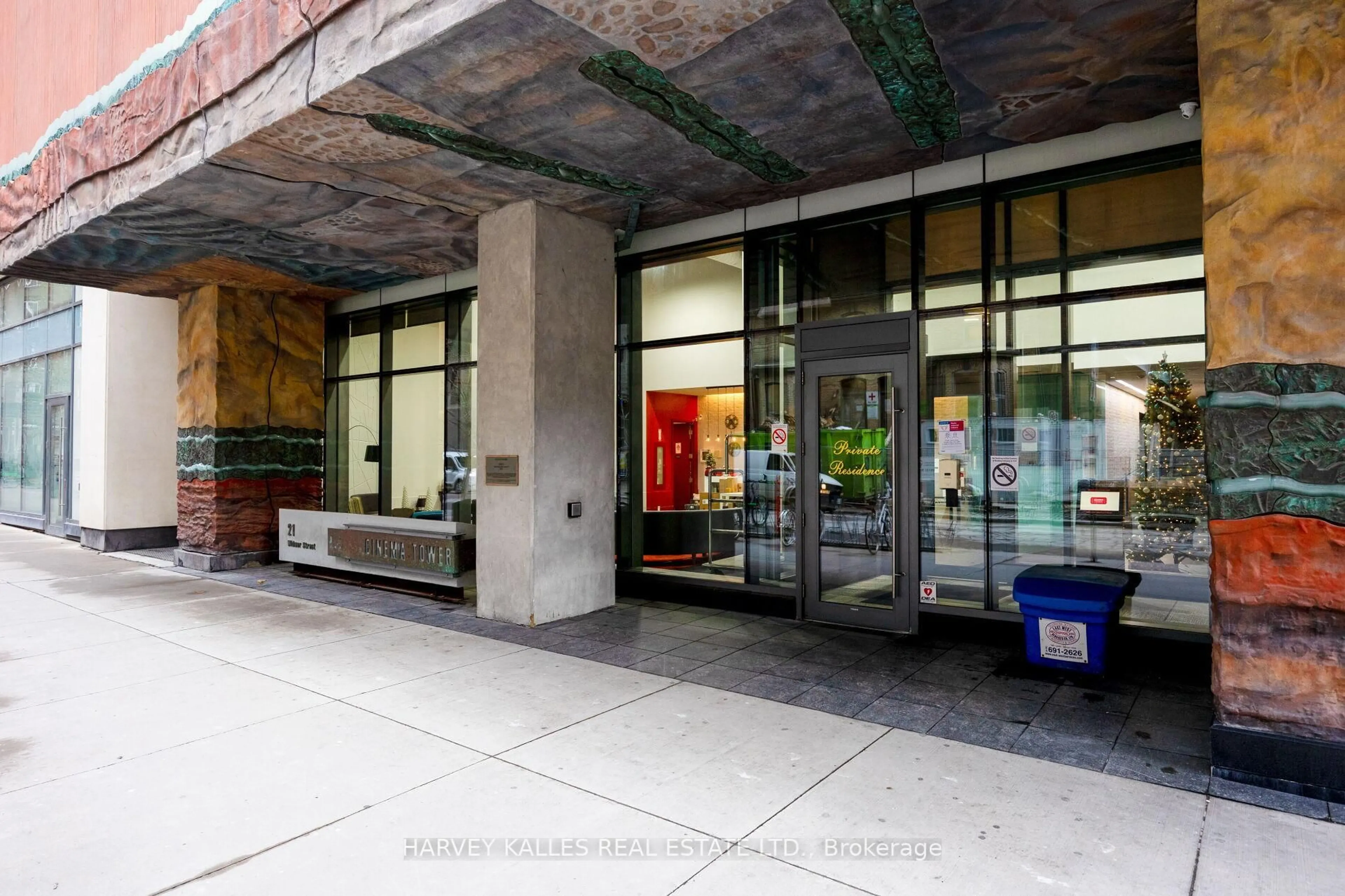 Indoor foyer for 21 Widmer St #1801, Toronto Ontario M5V 0B8