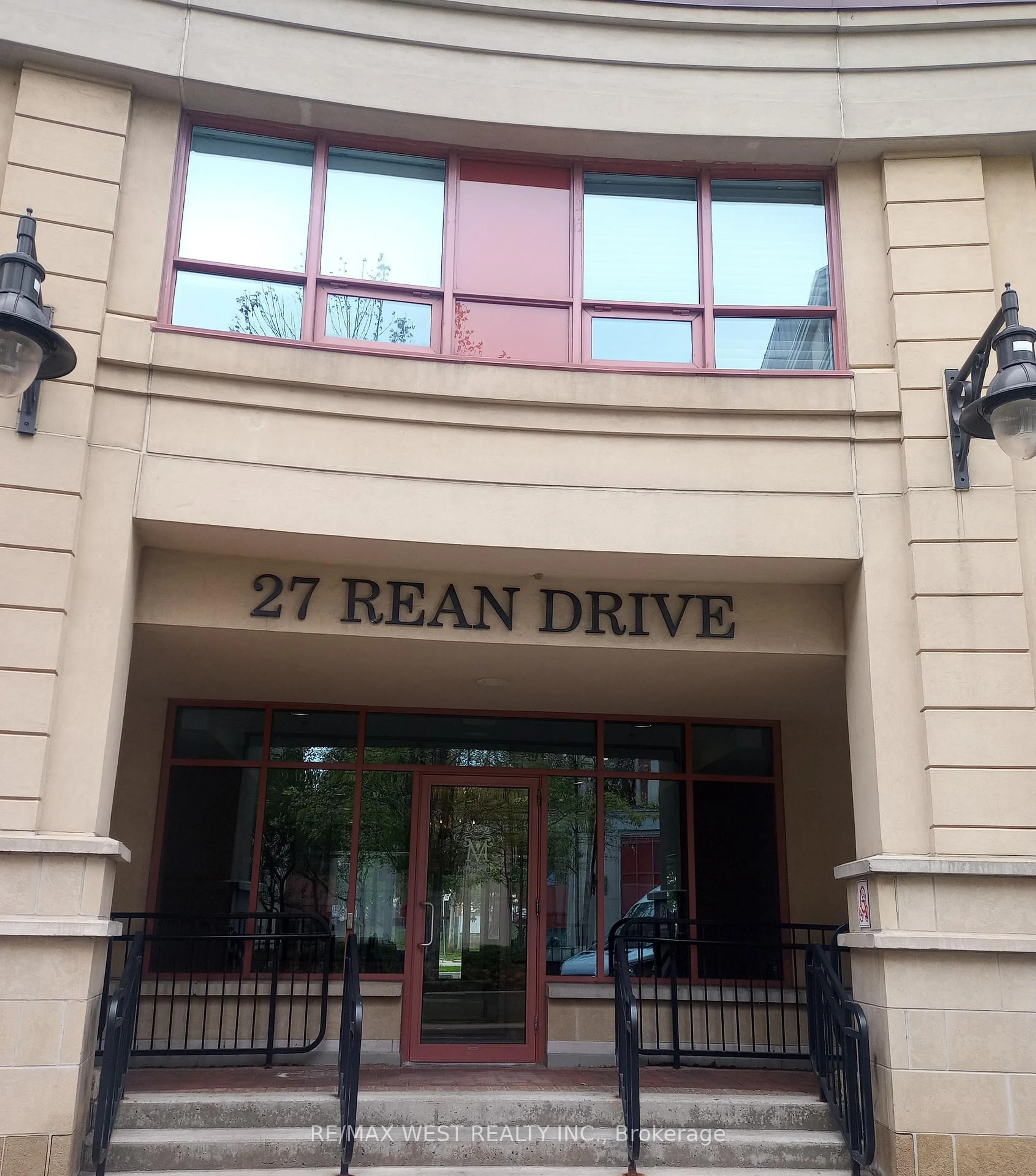 Lobby for 27 Rean Dr #522, Toronto Ontario M2K 0A6