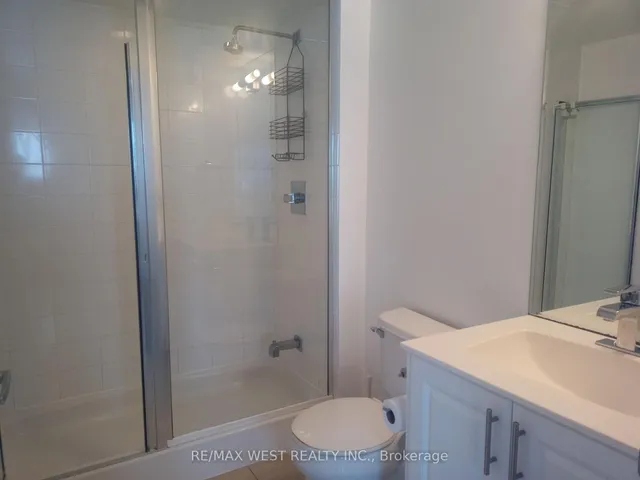 Additional property image - 27 Rean Dr Unit 522