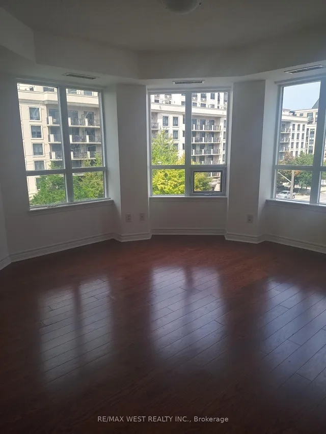 Additional property image - 27 Rean Dr Unit 522