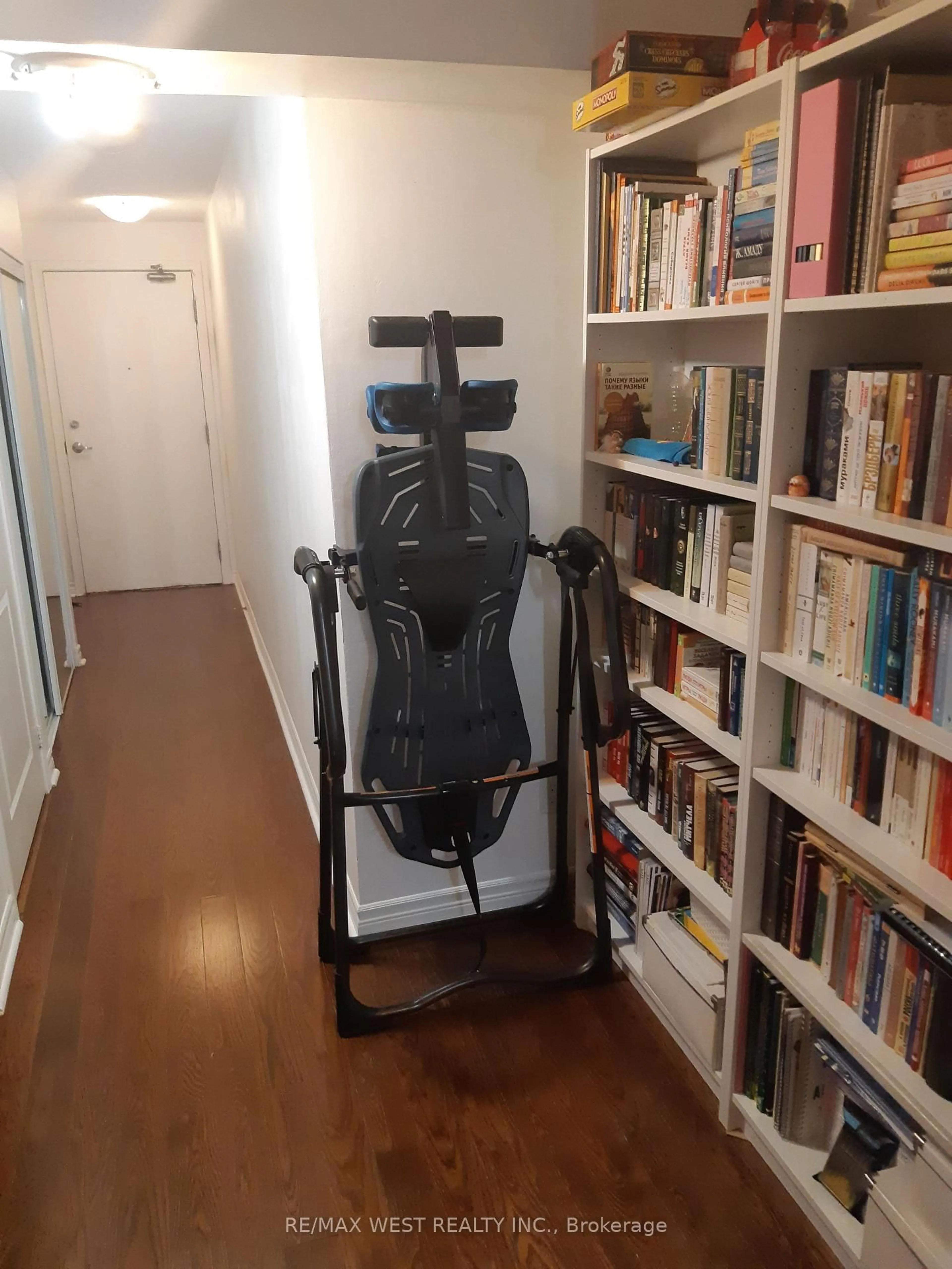 A pic of a room for 27 Rean Dr #522, Toronto Ontario M2K 0A6