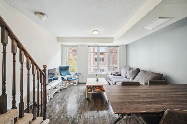 Additional property image - 21 Ruttan St Unit 239