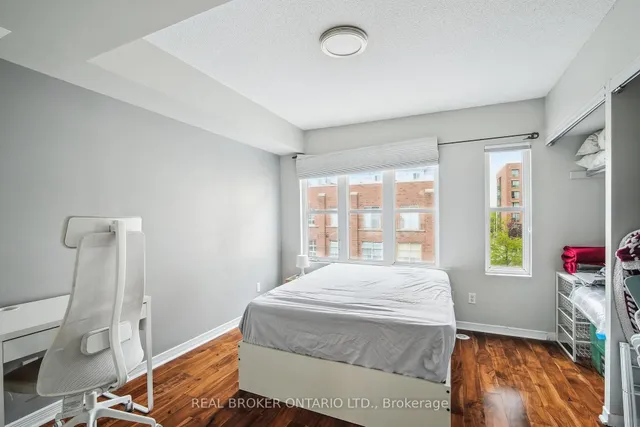 Additional property image - 21 Ruttan St Unit 239
