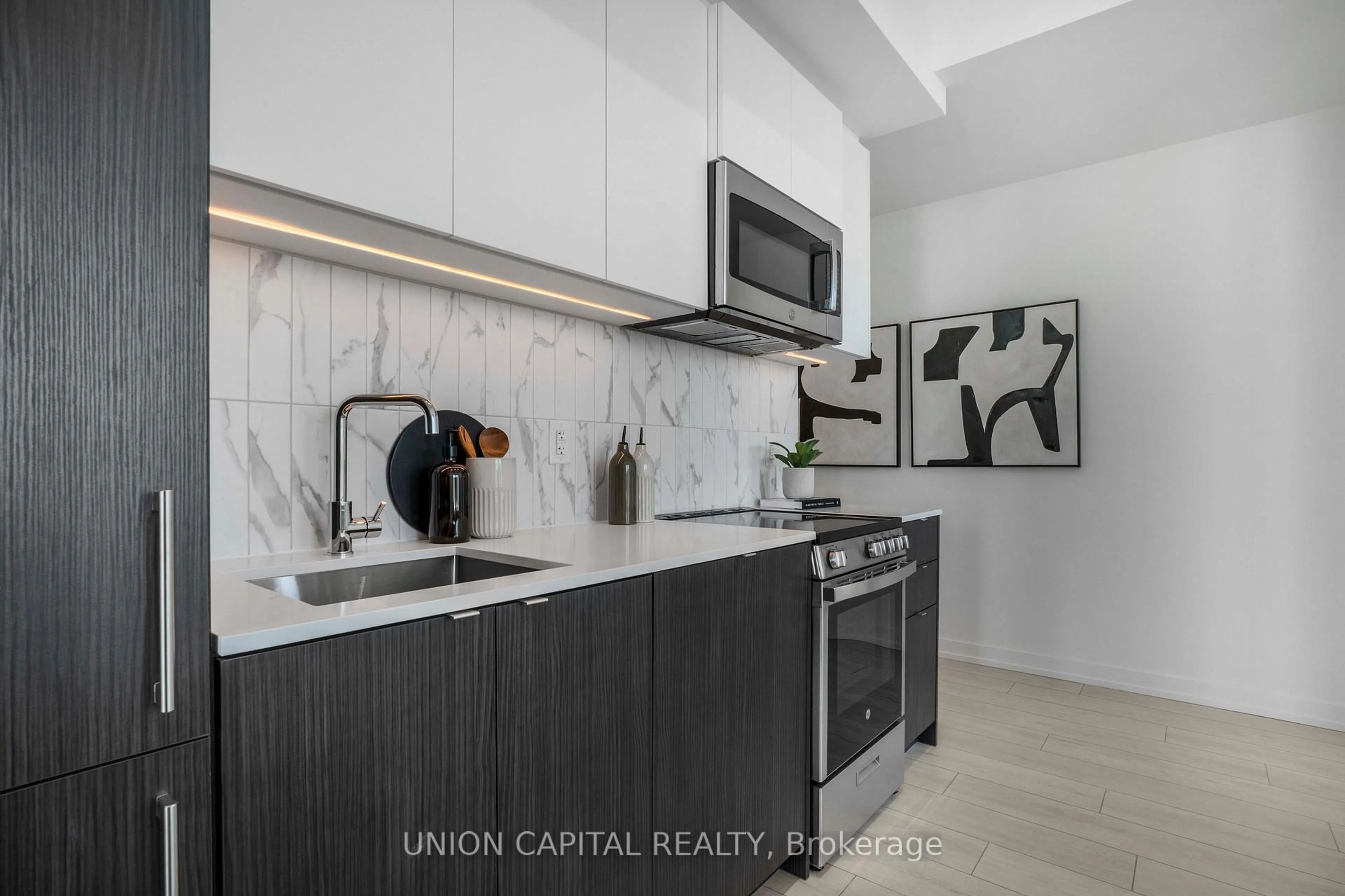 Contemporary kitchen, unknown for 500 Dupont St #319, Toronto Ontario M6G 0B8