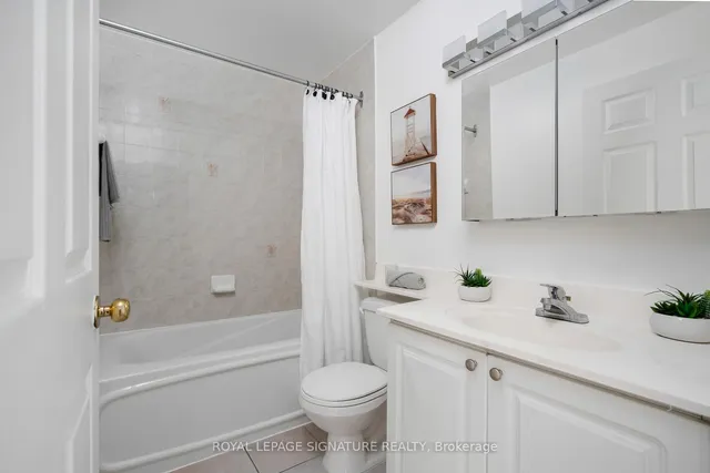 Additional property image - 889 Bay St Unit PH4