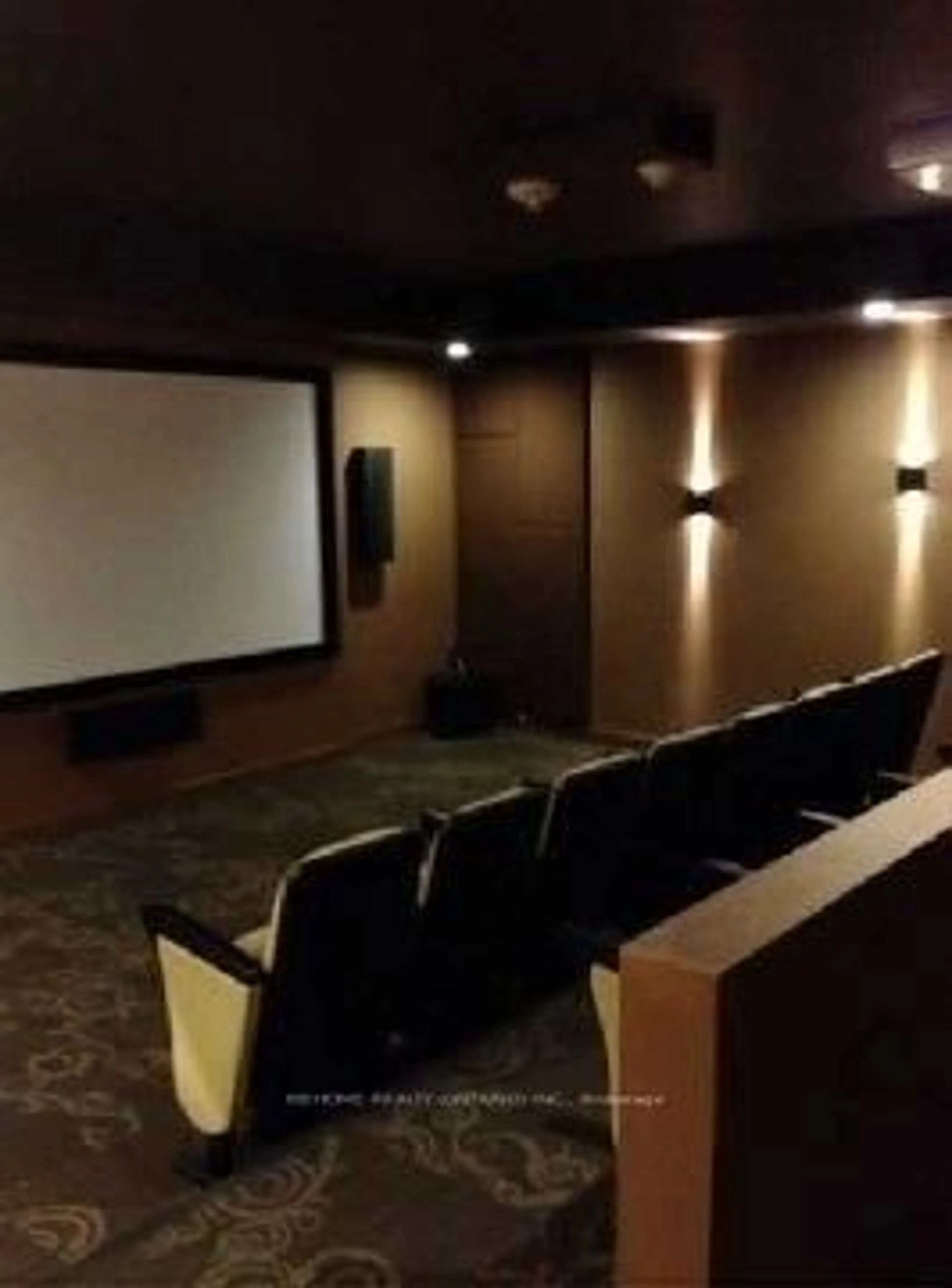 Home theater for 300 Front St #602, Toronto Ontario M5V 0E9