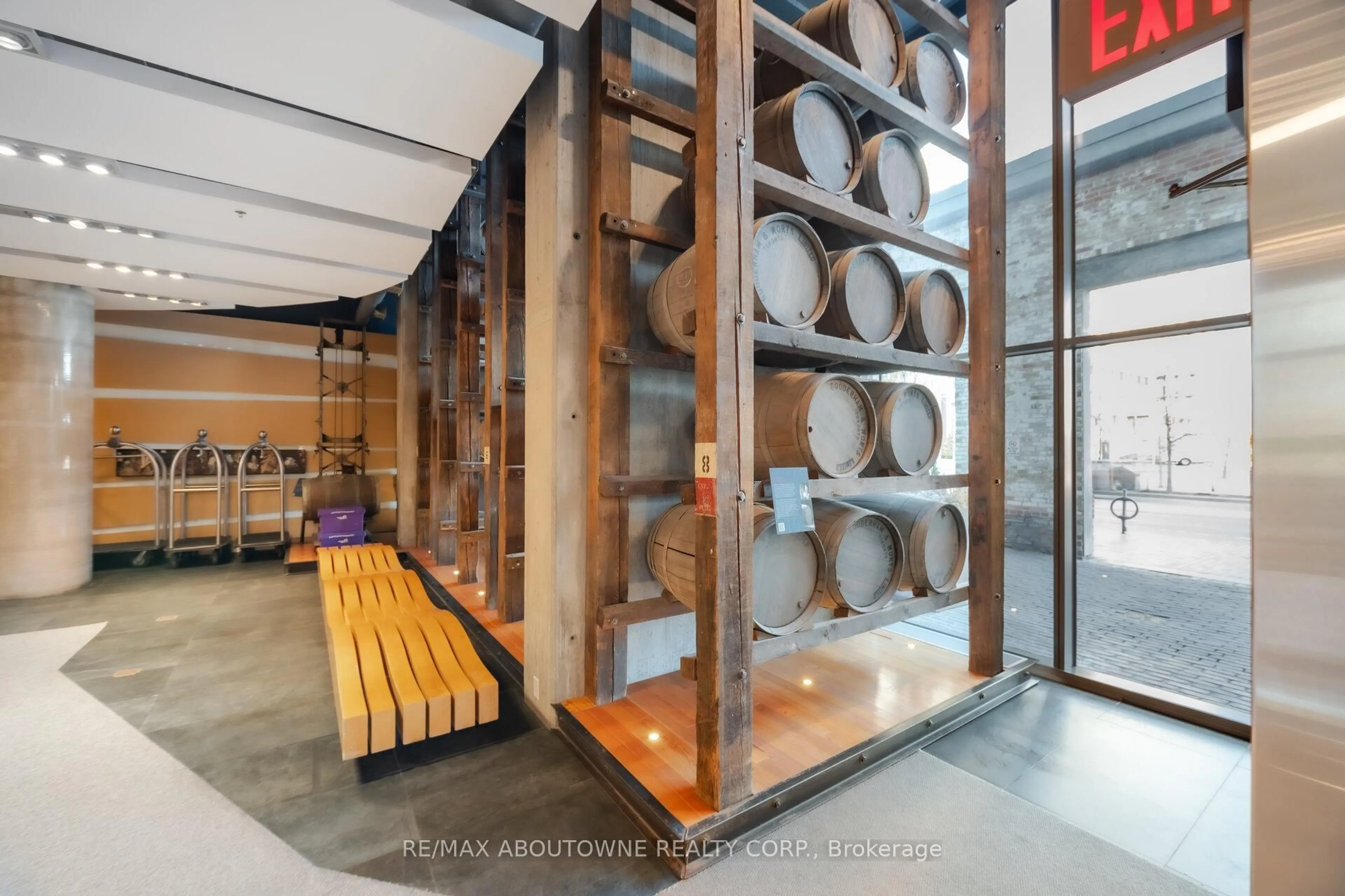 Indoor foyer for 390 Cherry St #2310, Toronto Ontario M5A 0E2