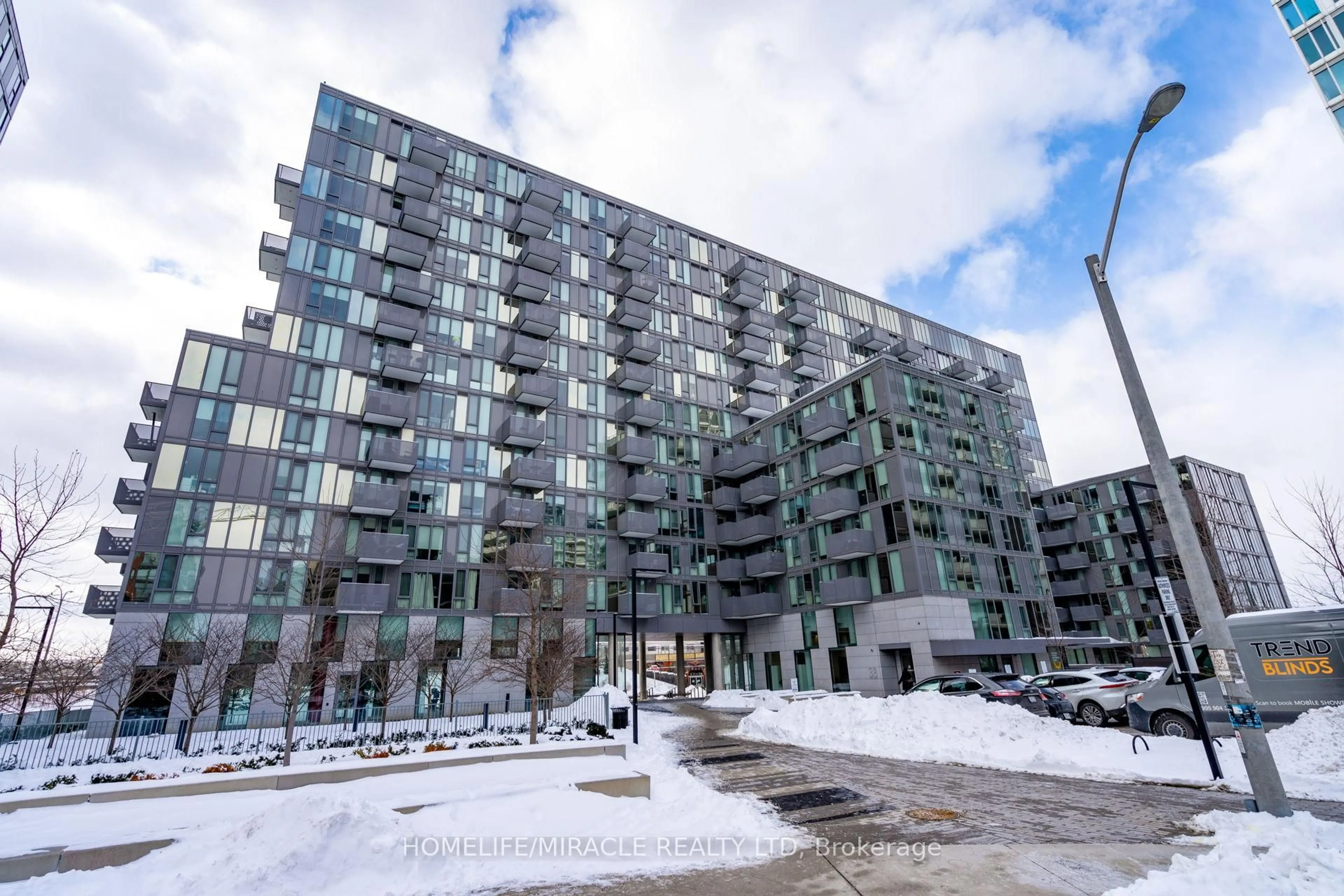 Unknown for 38 Monte Kwinter Crt #1413, Toronto Ontario M3H 0E2