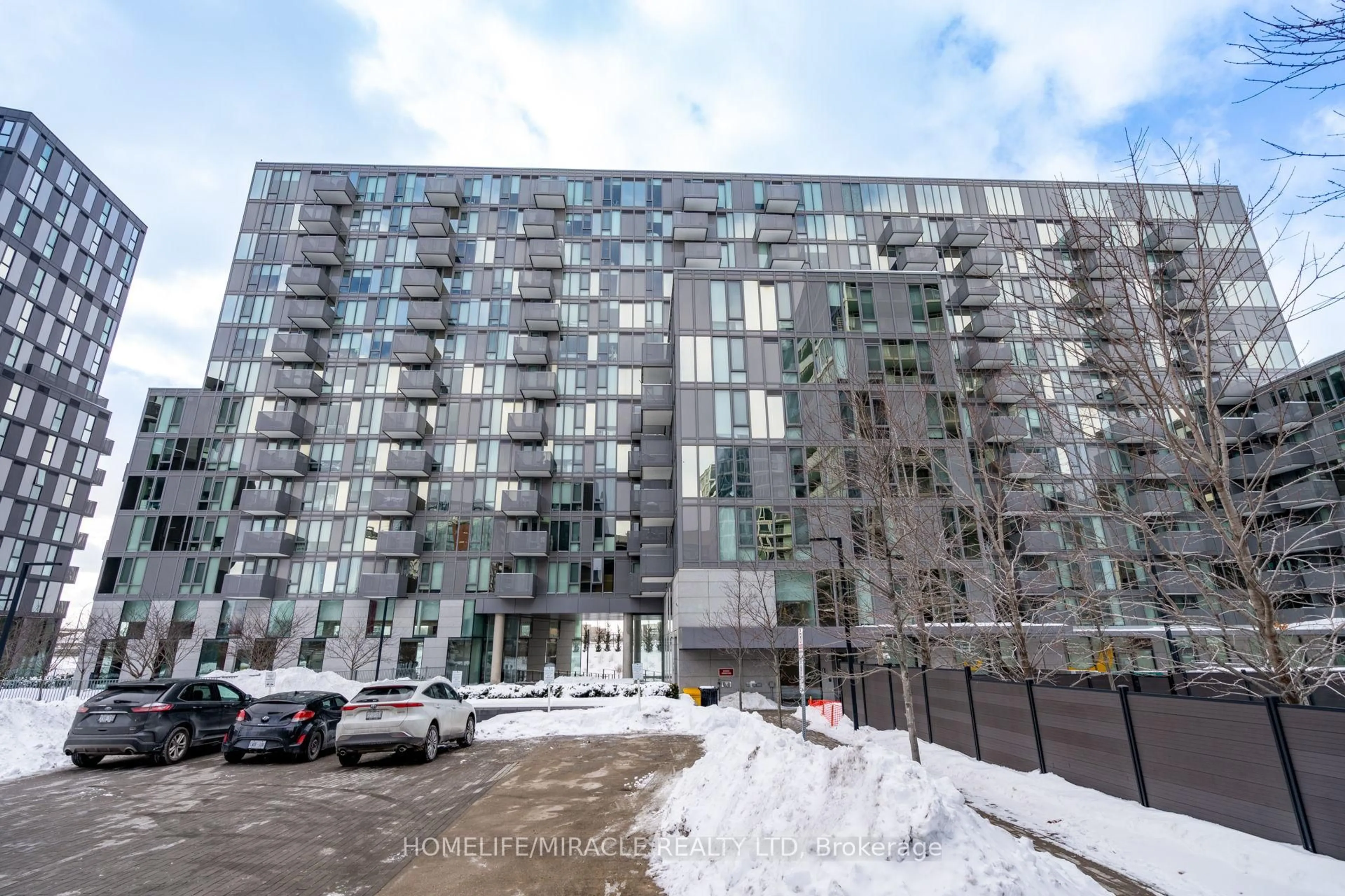 Unknown for 38 Monte Kwinter Crt #1413, Toronto Ontario M3H 0E2