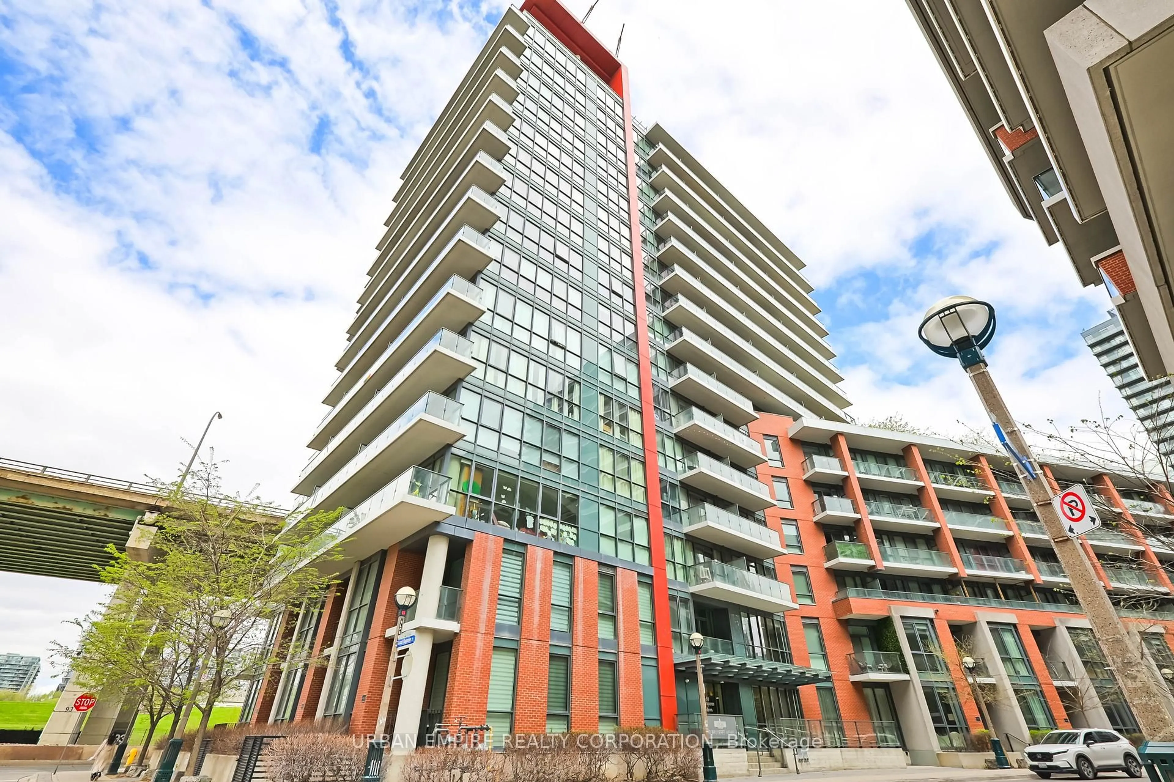 Unknown for 50 Bruyeres Mews #913, Toronto Ontario M5V 0H8
