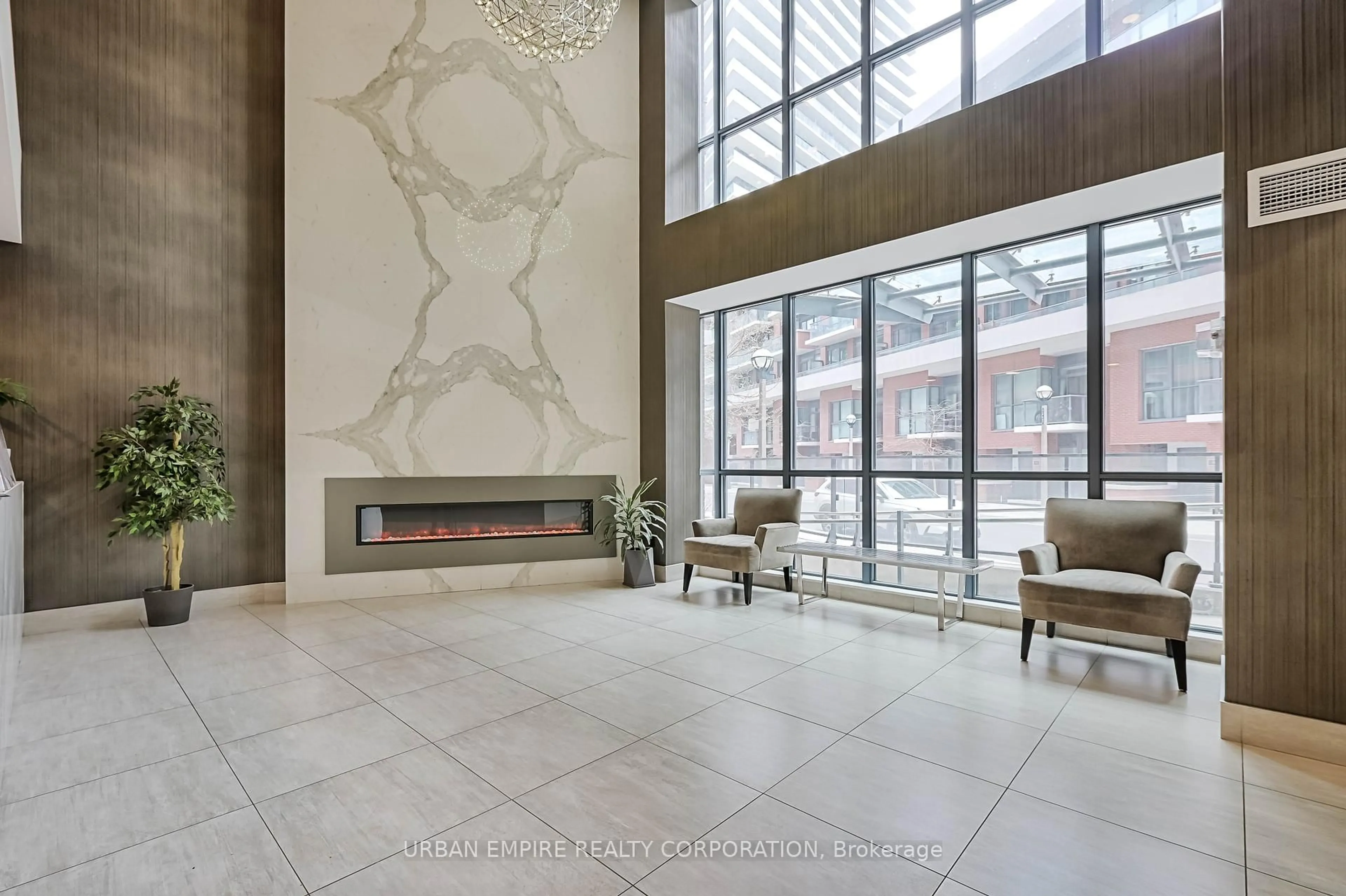 Lobby for 50 Bruyeres Mews #913, Toronto Ontario M5V 0H8