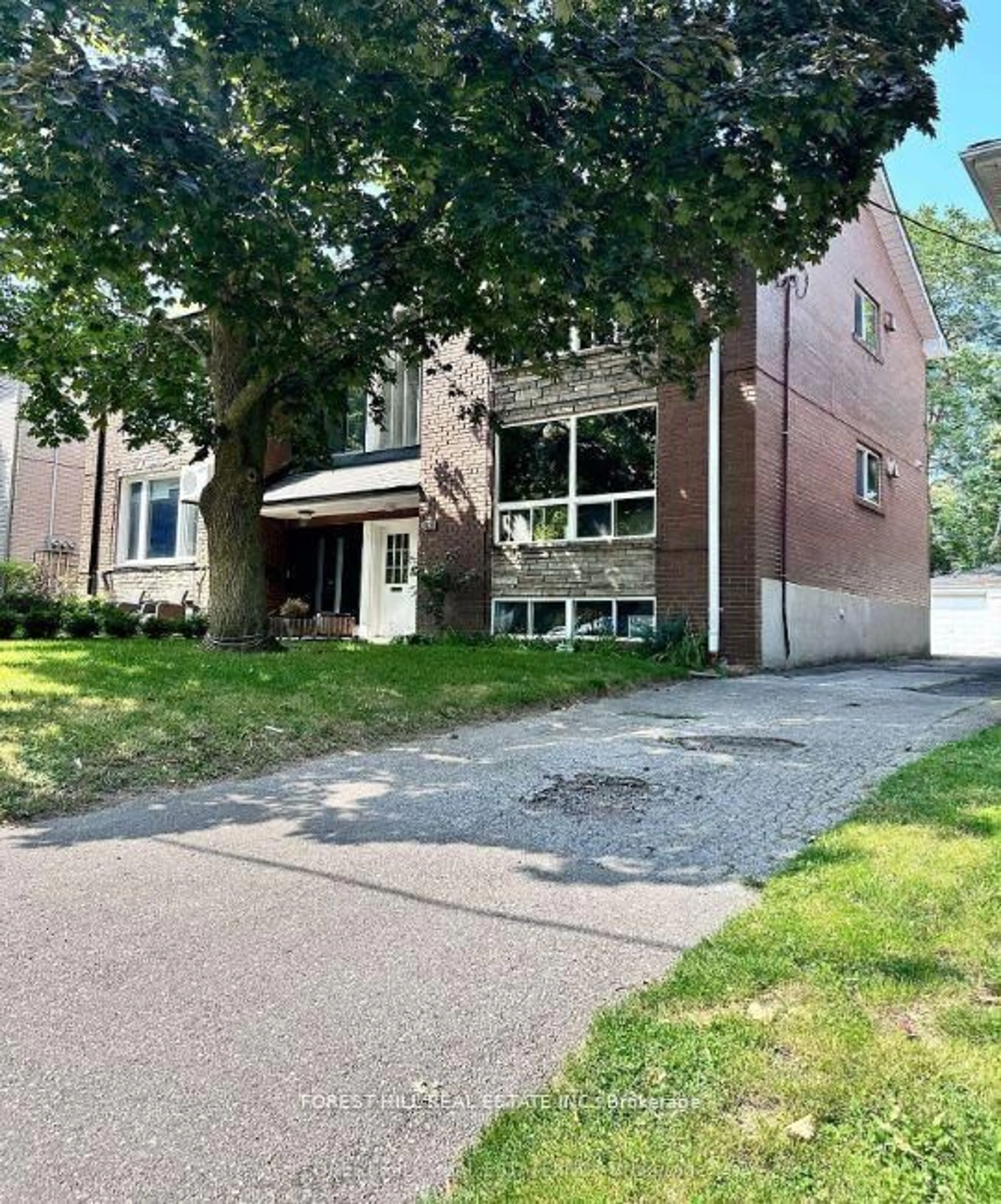 Home with brick exterior material, street for 274 Glenforest Rd, Toronto Ontario M4N 2A4