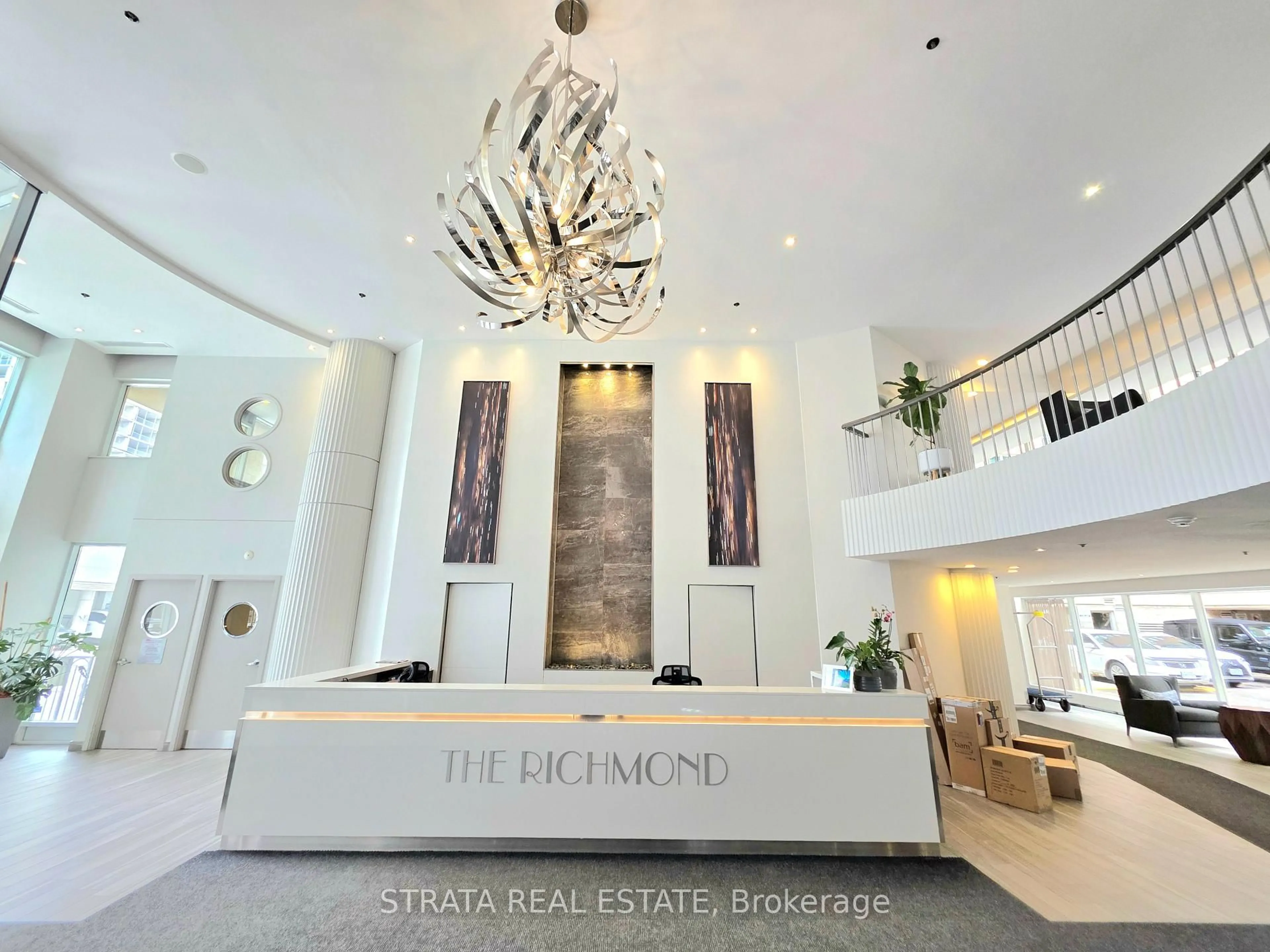 Indoor foyer for 313 Richmond St #1155, Toronto Ontario M5A 4S7