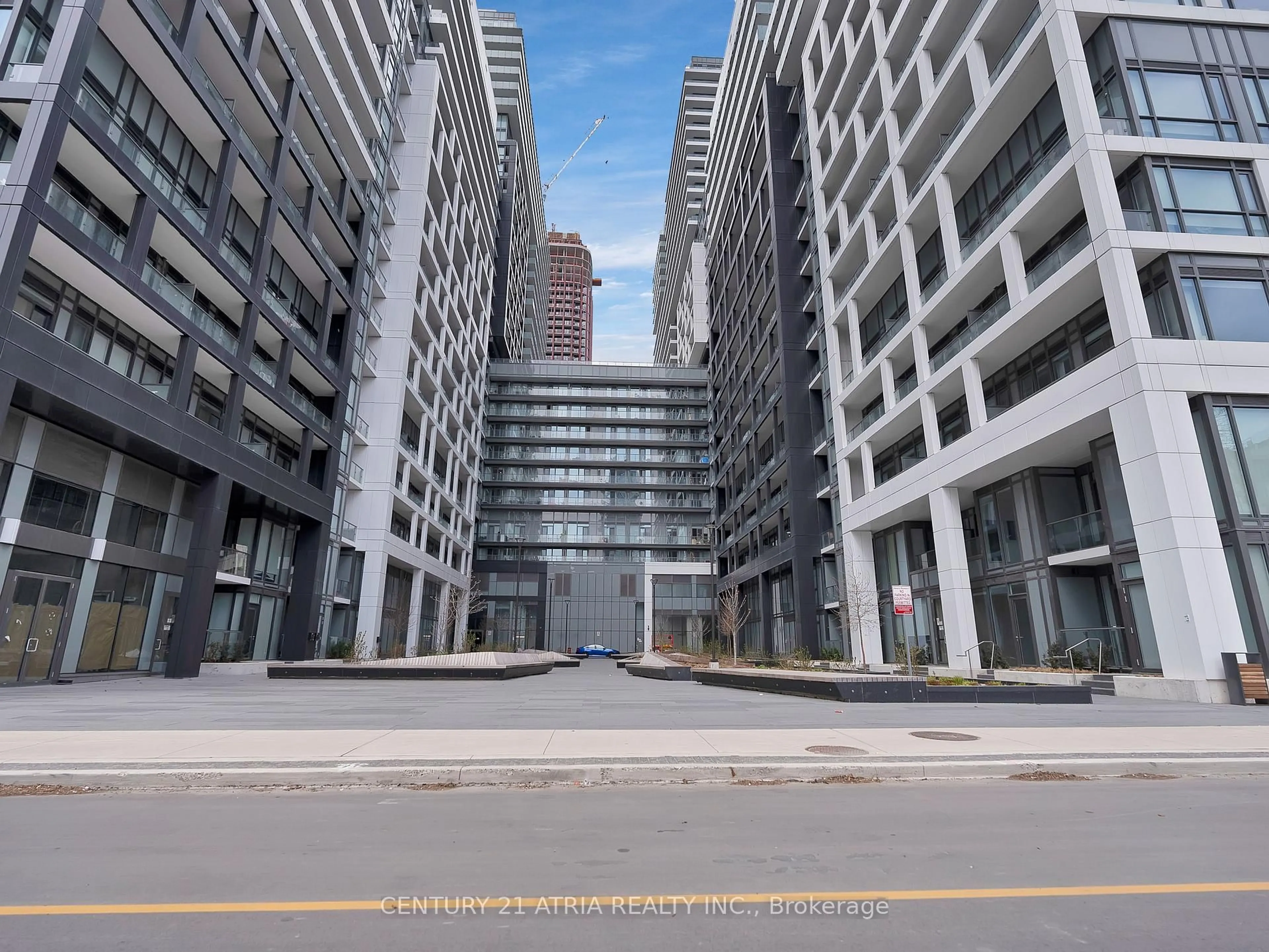Indoor foyer for 121 Lower Sherbourne St #PH1943, Toronto Ontario M5A 0W8