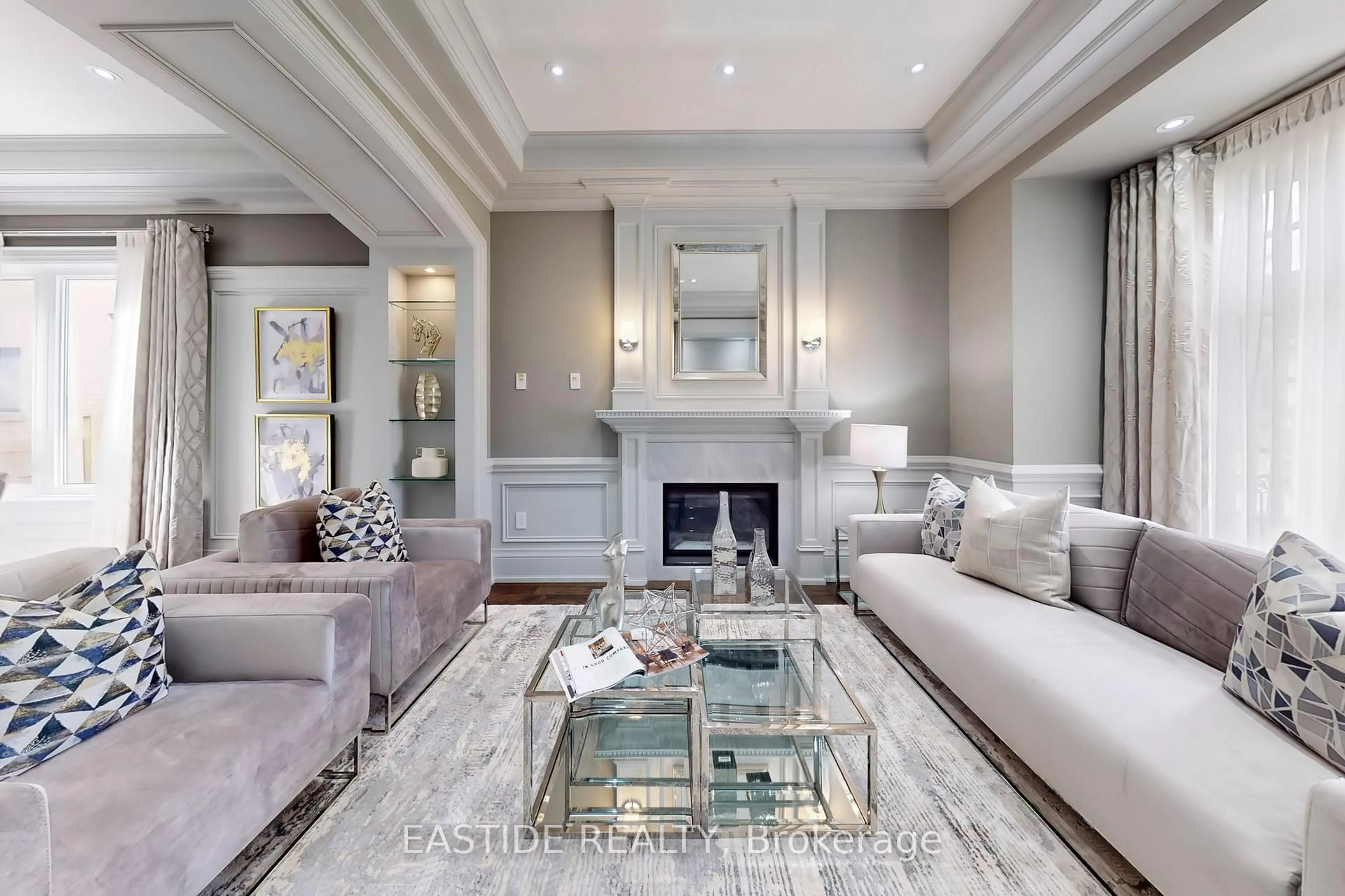 Living room with furniture, unknown for 193 Wedgewood Dr, Toronto Ontario M2M 2H8