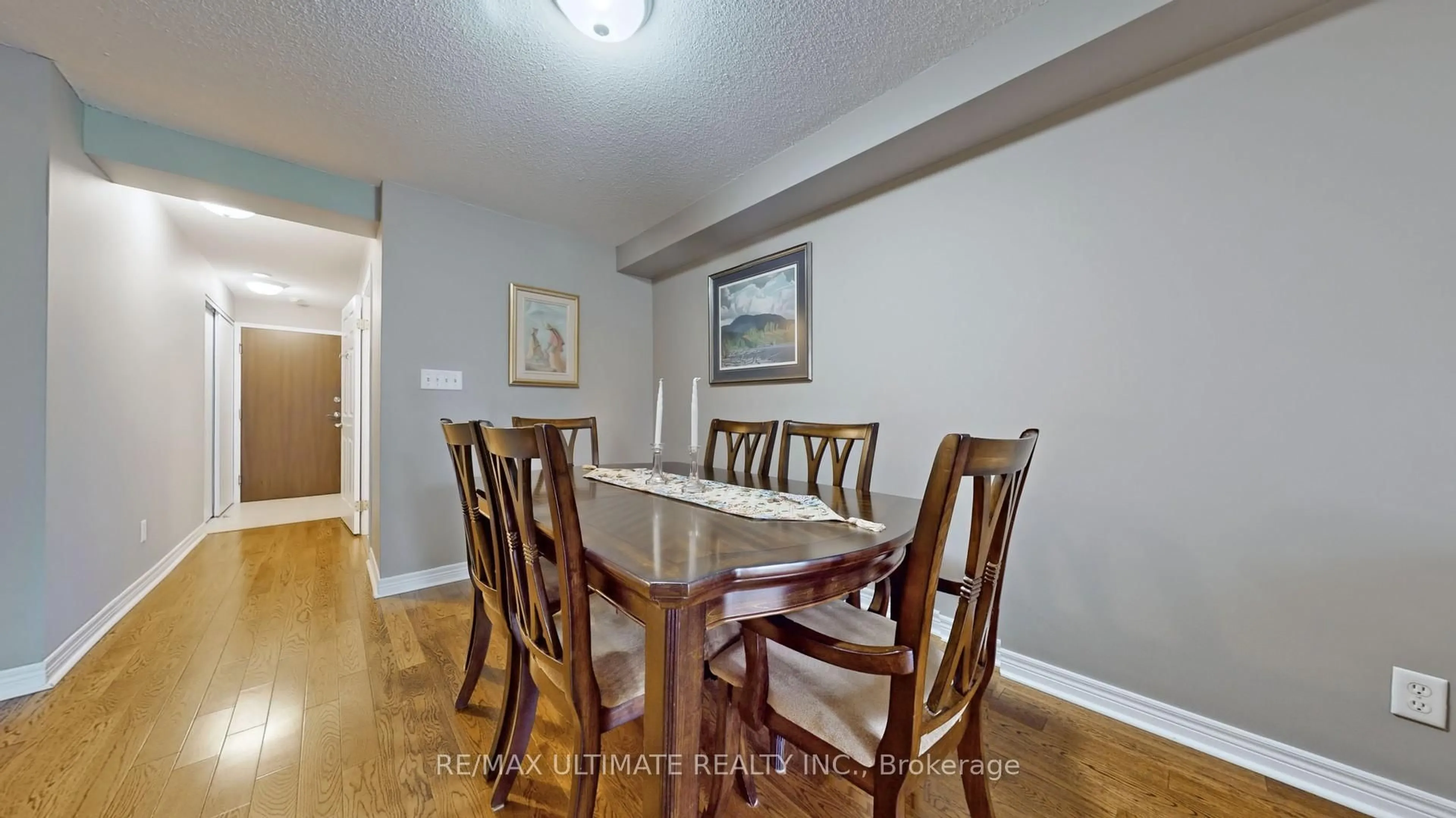 Dining room, wood/laminate floor for 645 Millwood Rd #206, Toronto Ontario M4S 1L1