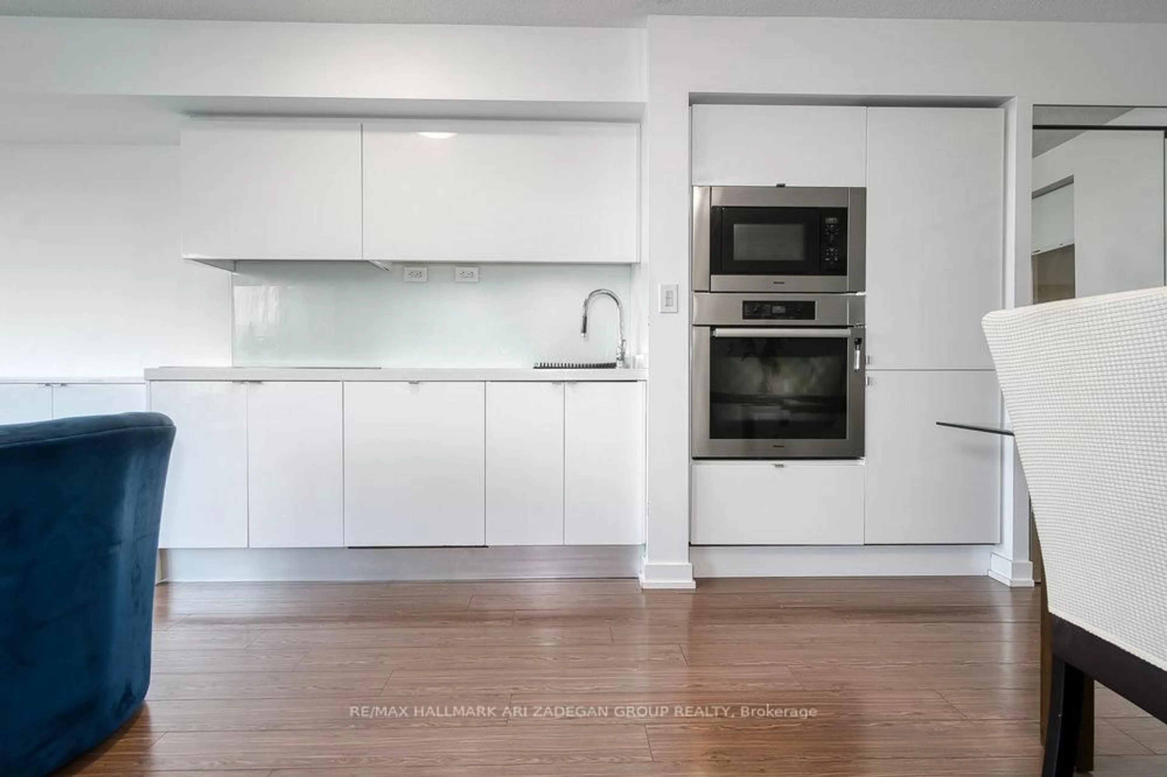Open concept kitchen, unknown for 151 Dan Leckie Way #601, Toronto Ontario M5V 4B2